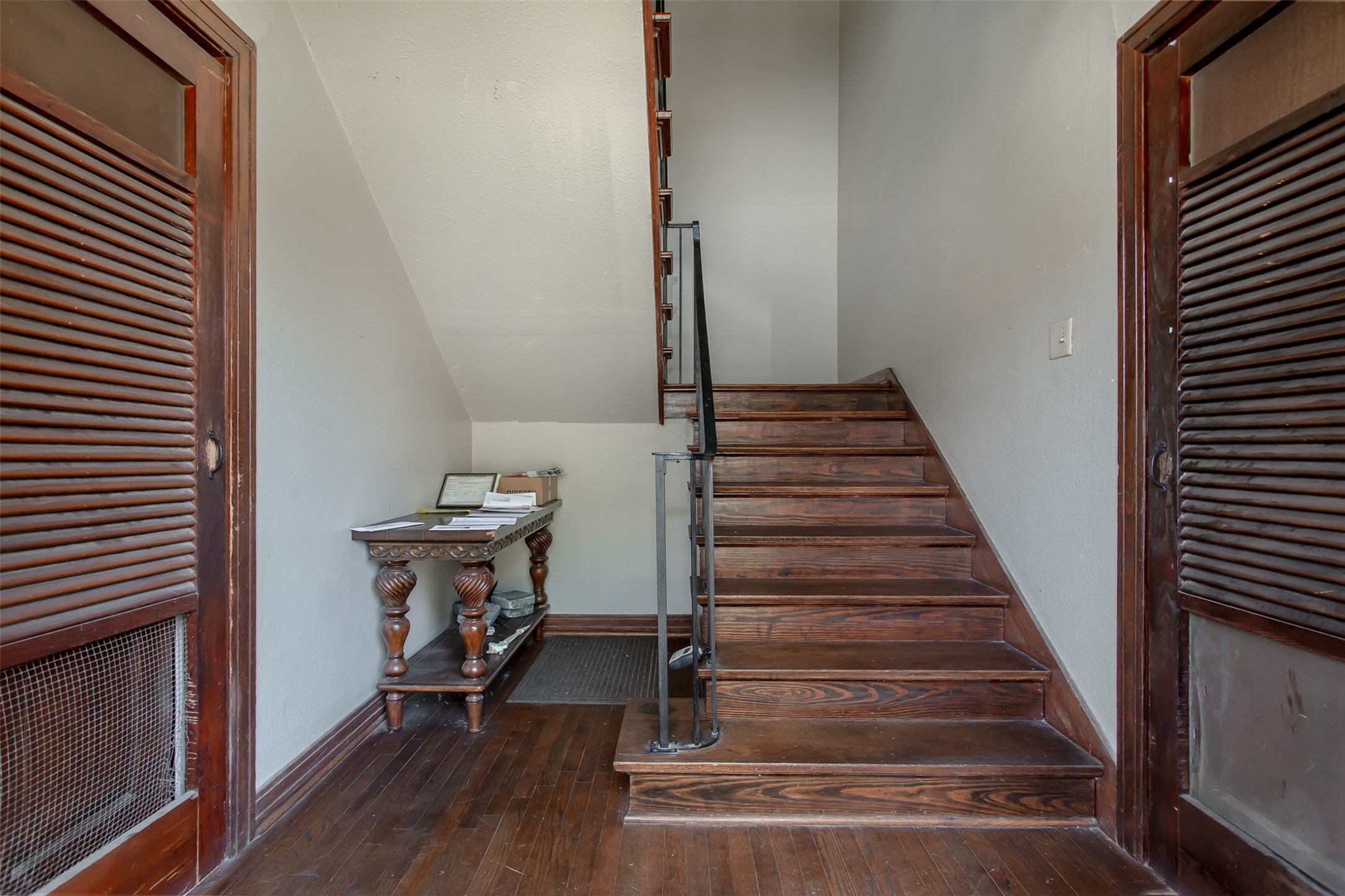 5918 La Vista Drive Dallas TX 75206