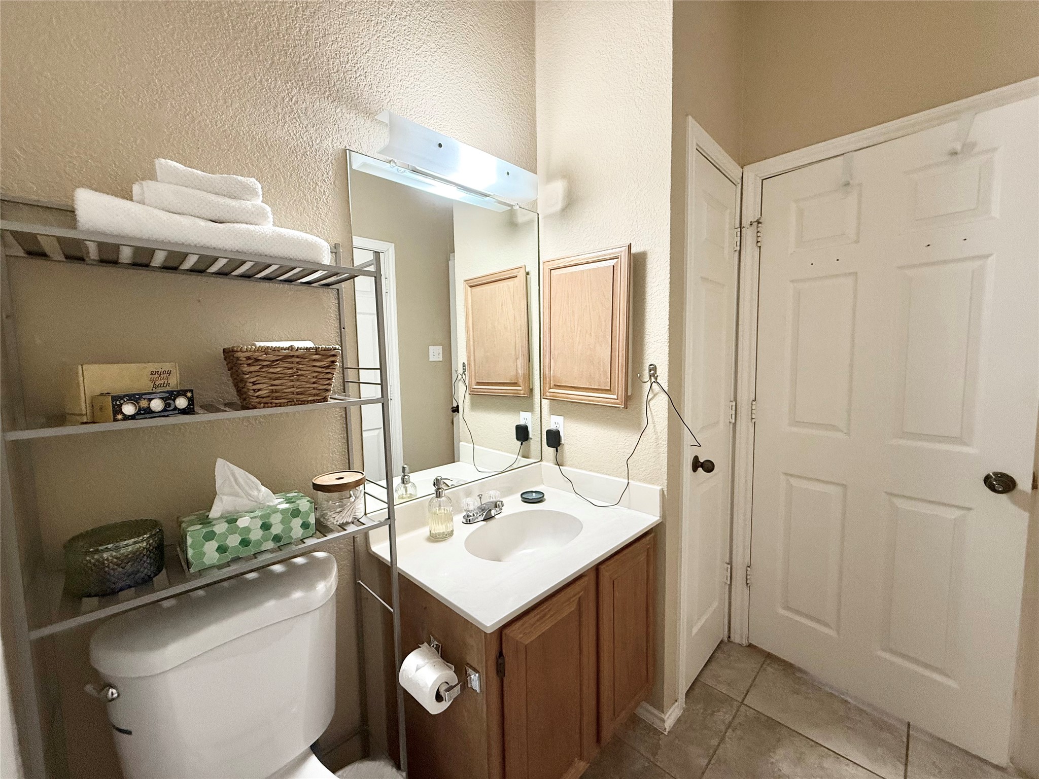 1437 Hampton Road Grapevine TX 76051
