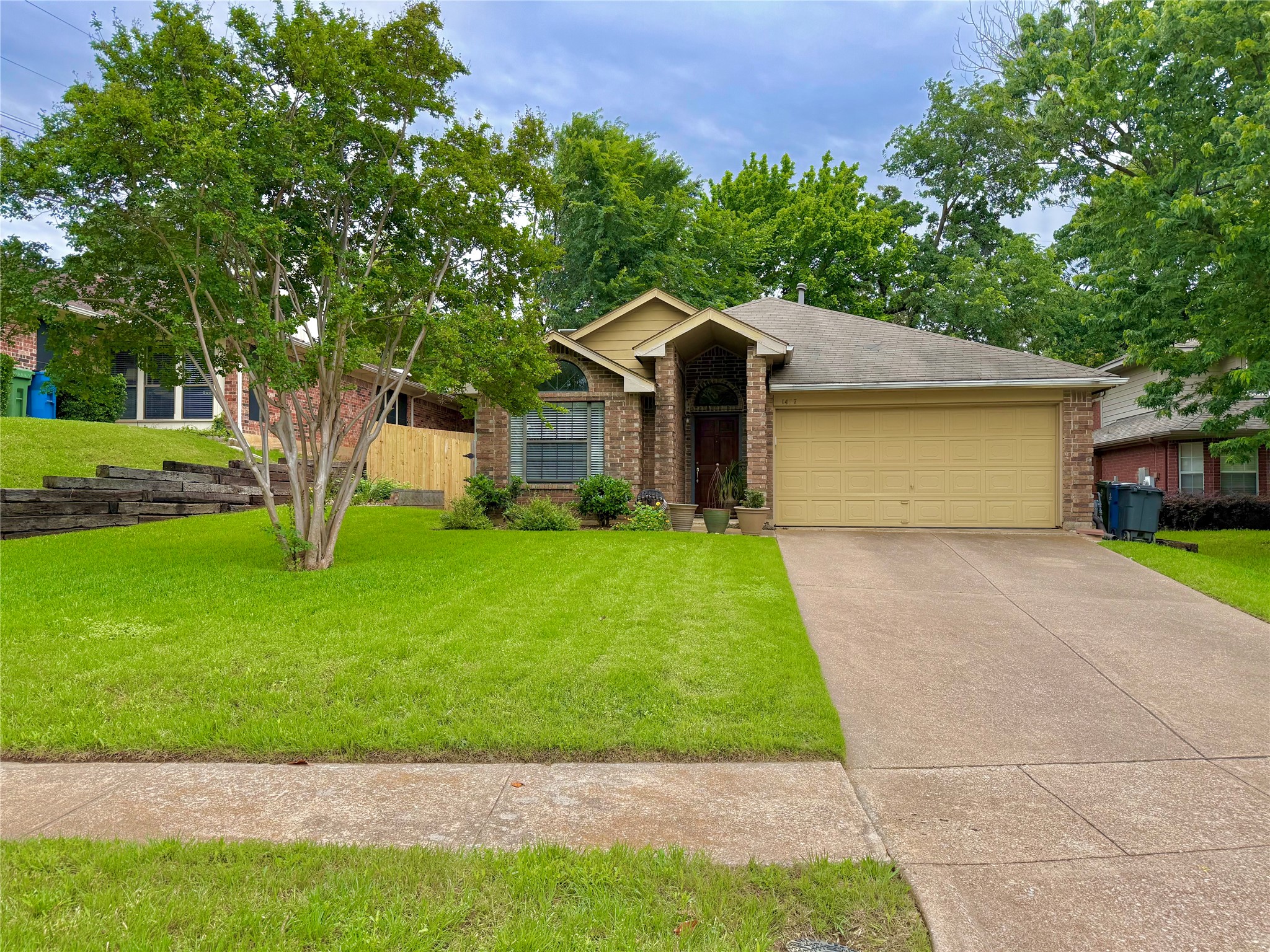 1437 Hampton Road Grapevine TX 76051
