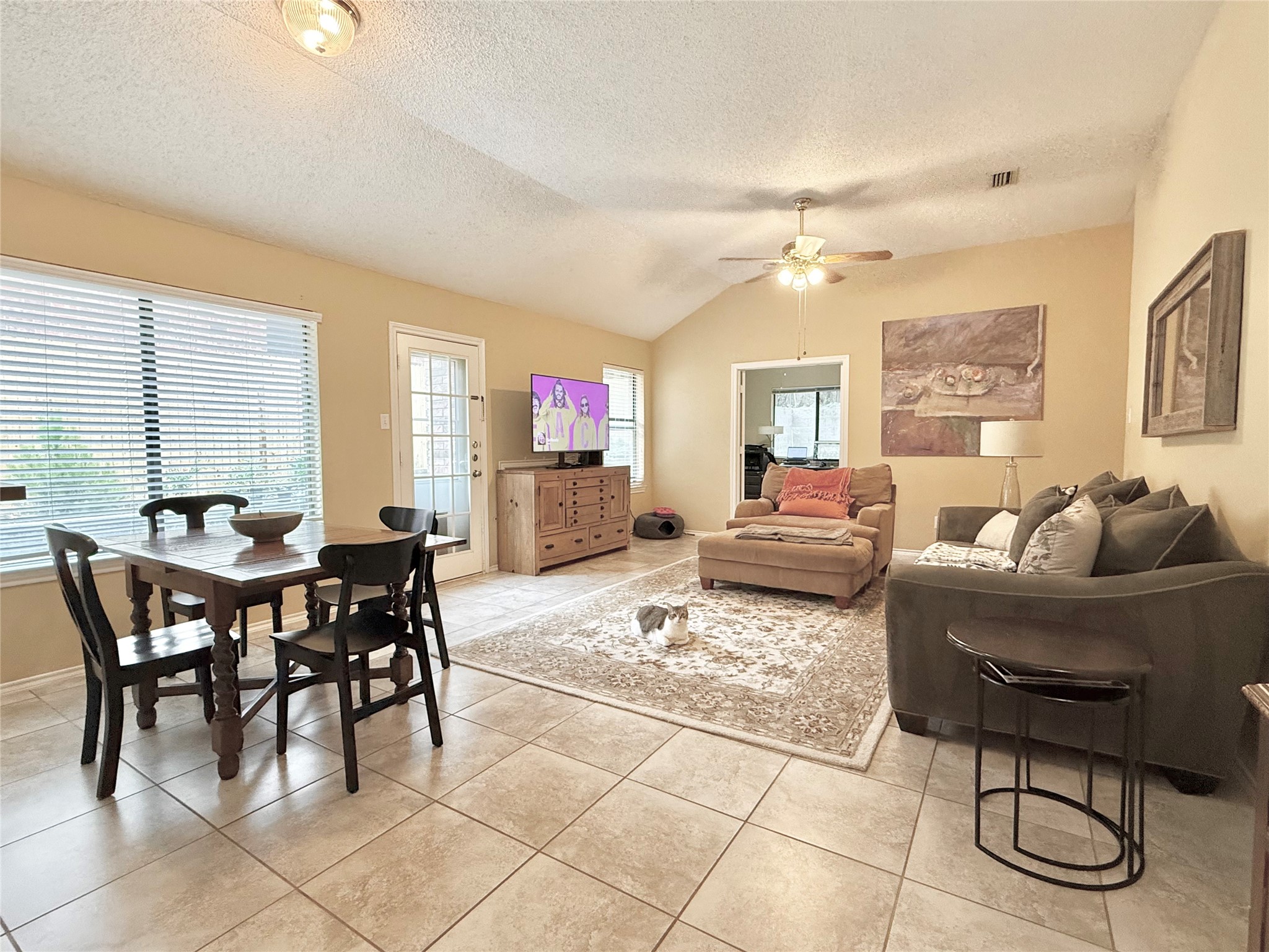 1437 Hampton Road Grapevine TX 76051