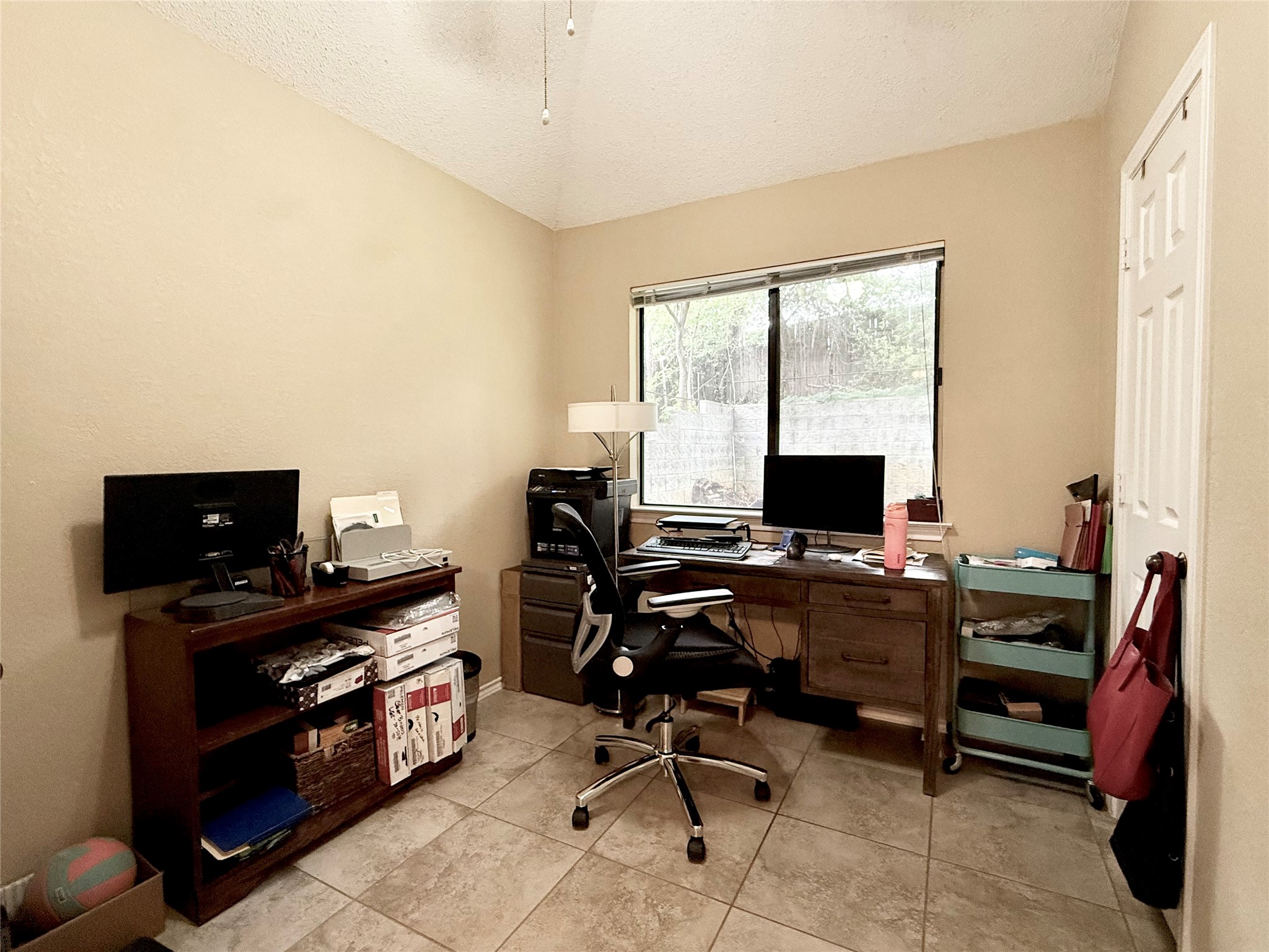 1437 Hampton Road Grapevine TX 76051