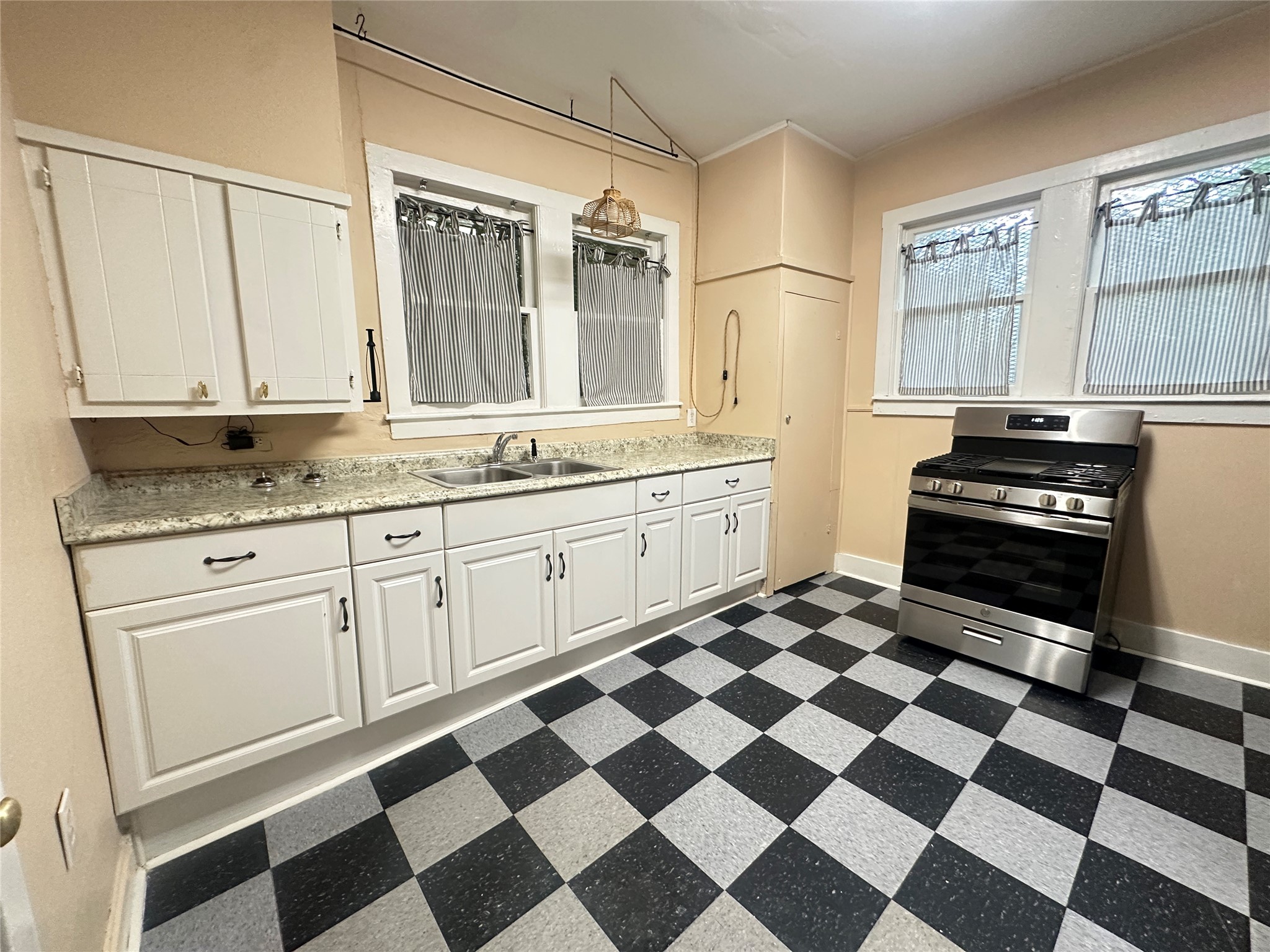 1340 Lincoln Street Shreveport LA 71108