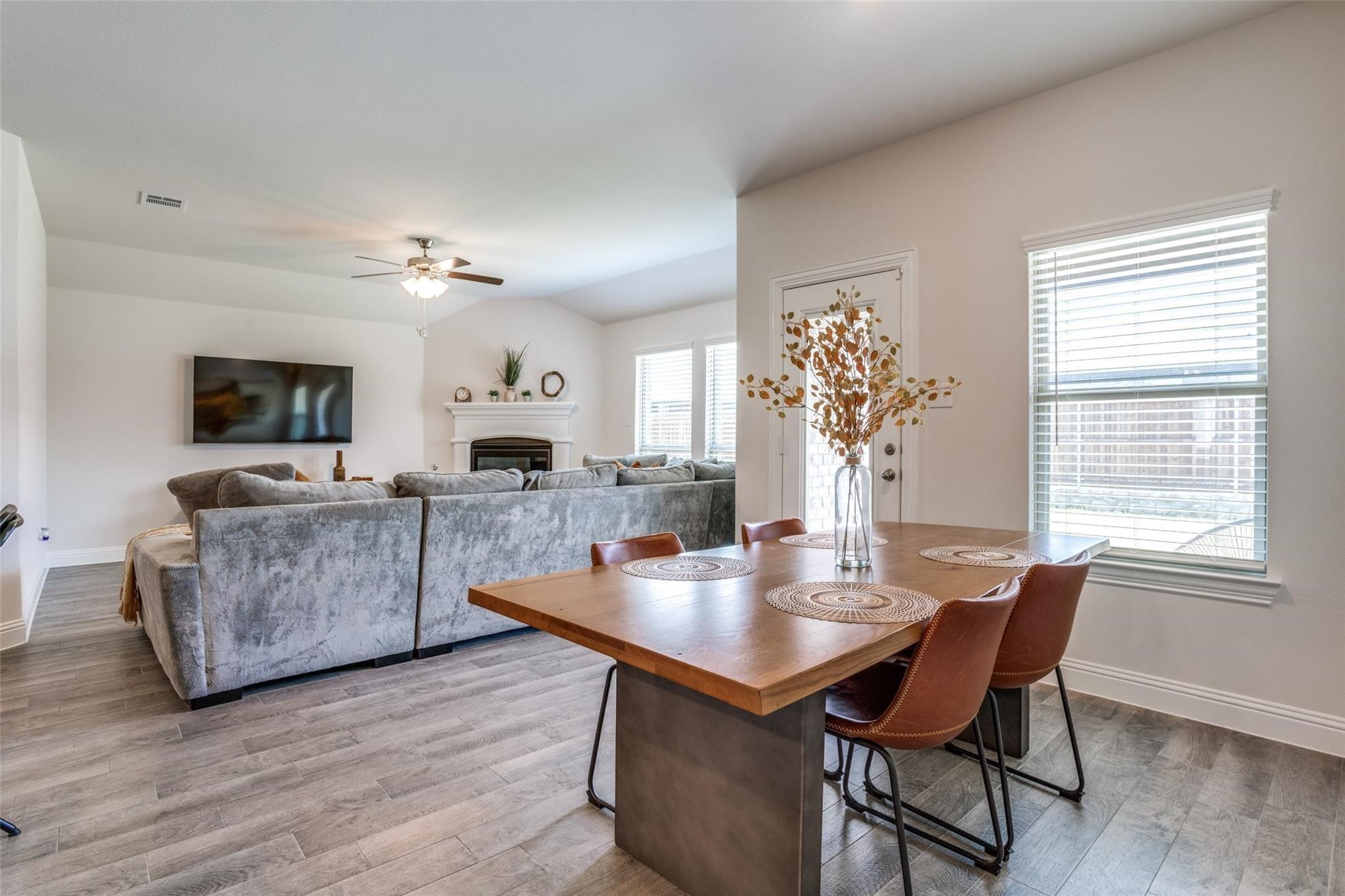 10716 Klondike Lane Aubrey TX 76227