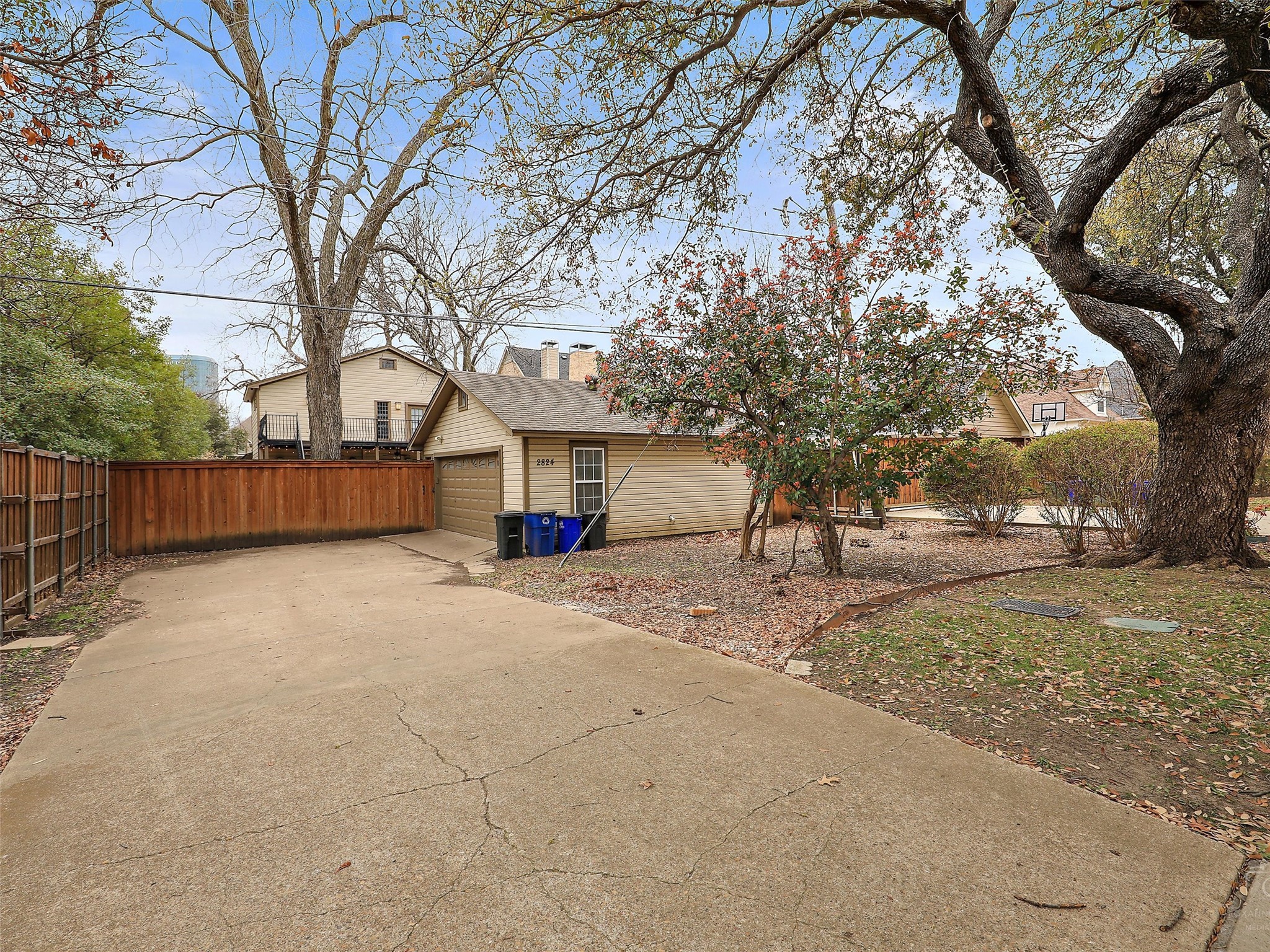 2824 Dyer Street University Park TX 75205
