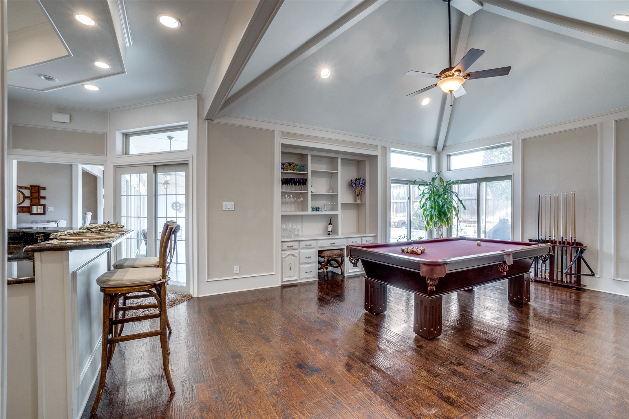 5604 Covehaven Drive Dallas TX 75252