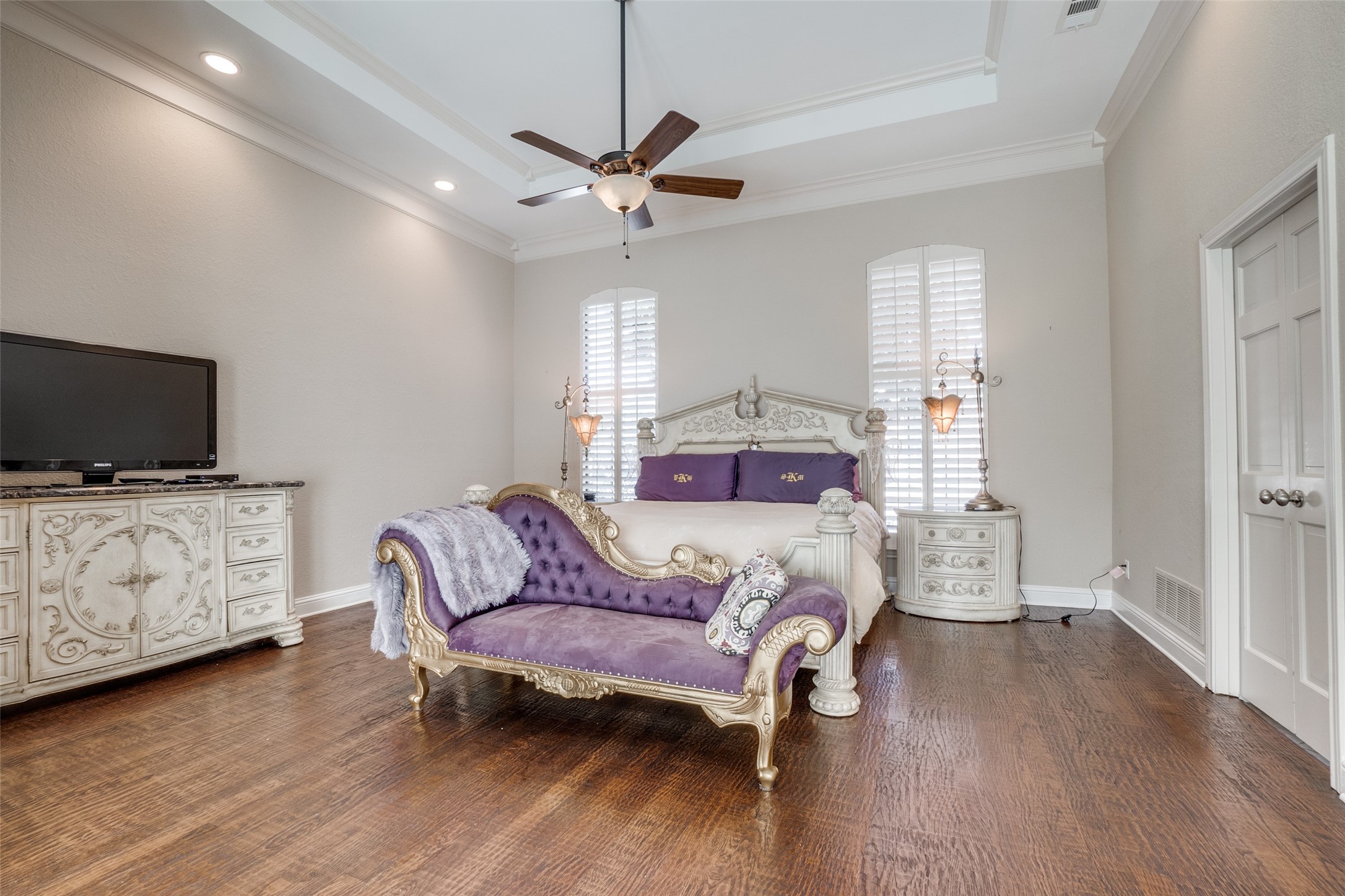 5604 Covehaven Drive Dallas TX 75252