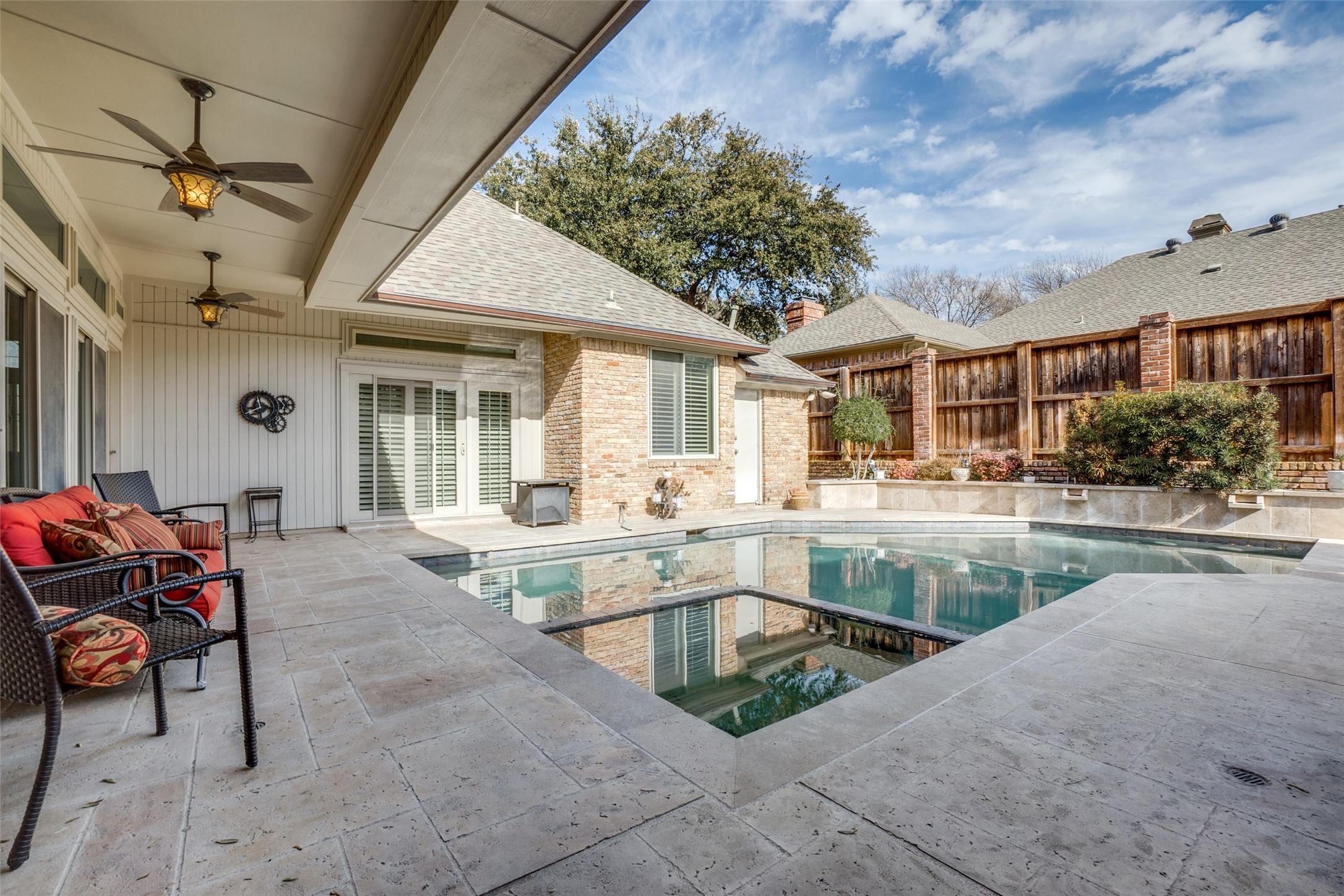 5604 Covehaven Drive Dallas TX 75252