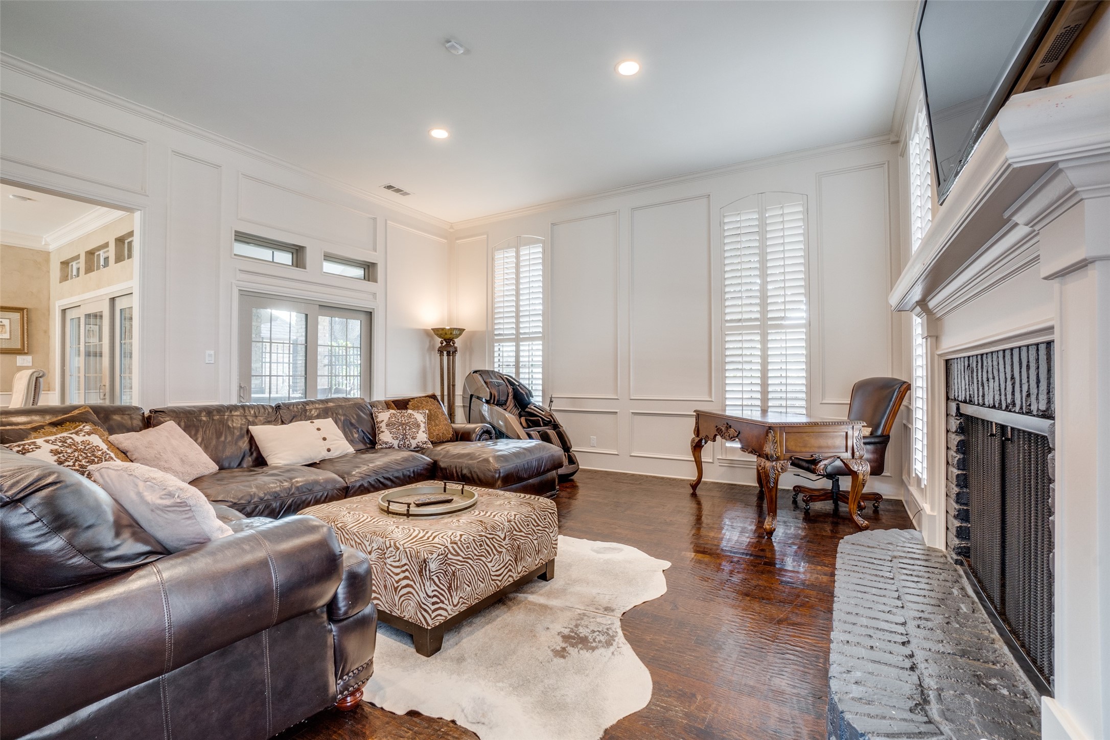 5604 Covehaven Drive Dallas TX 75252