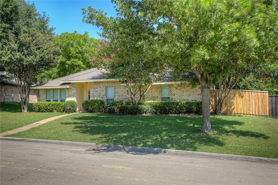 102 Teakwood Drive Rockwall TX 75087