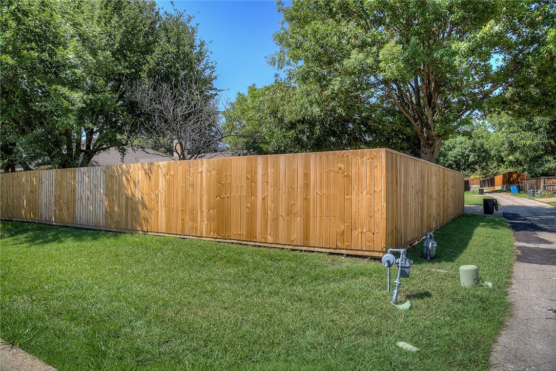 102 Teakwood Drive Rockwall TX 75087