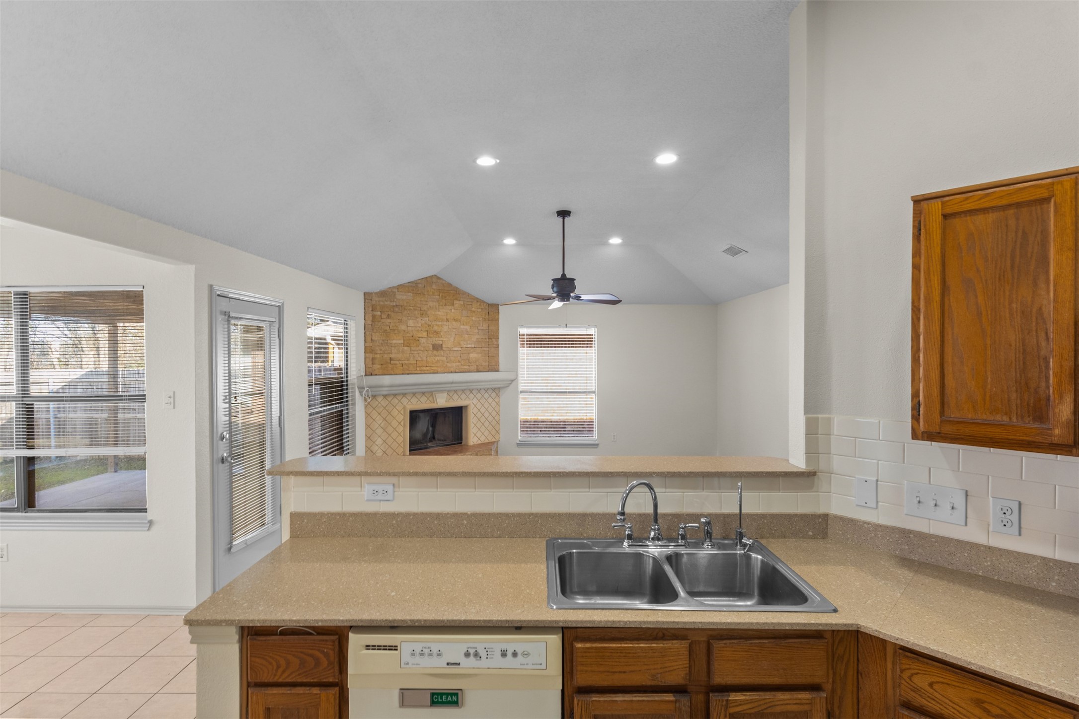 812 Bentle Street Cedar Hill TX 75104