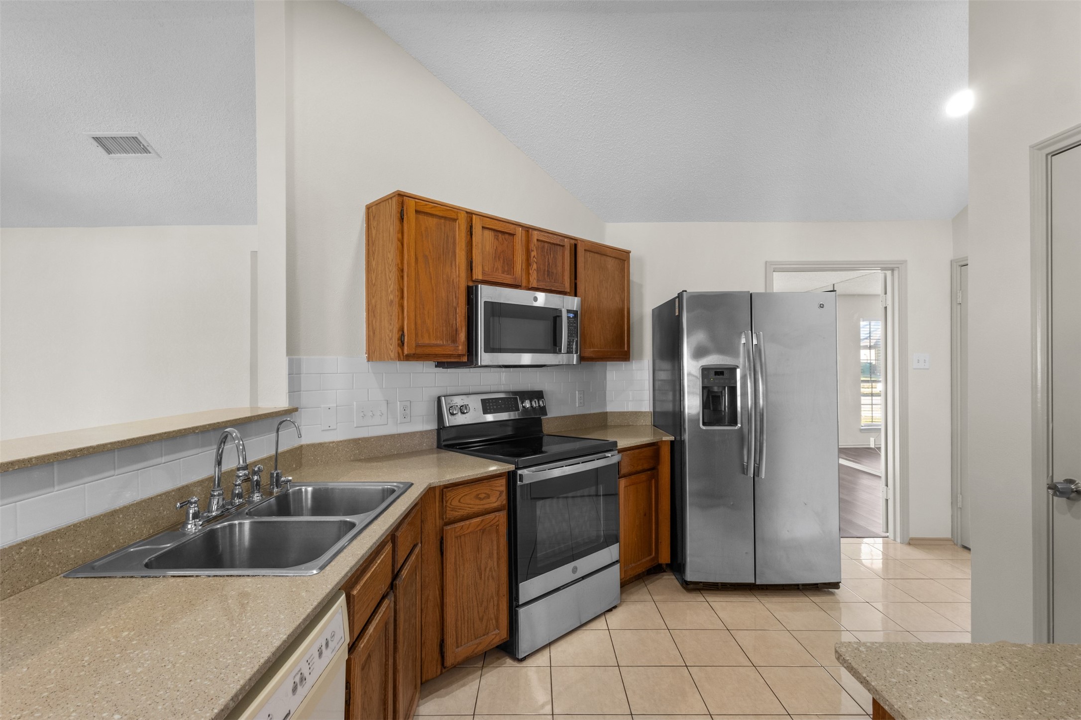 812 Bentle Street Cedar Hill TX 75104