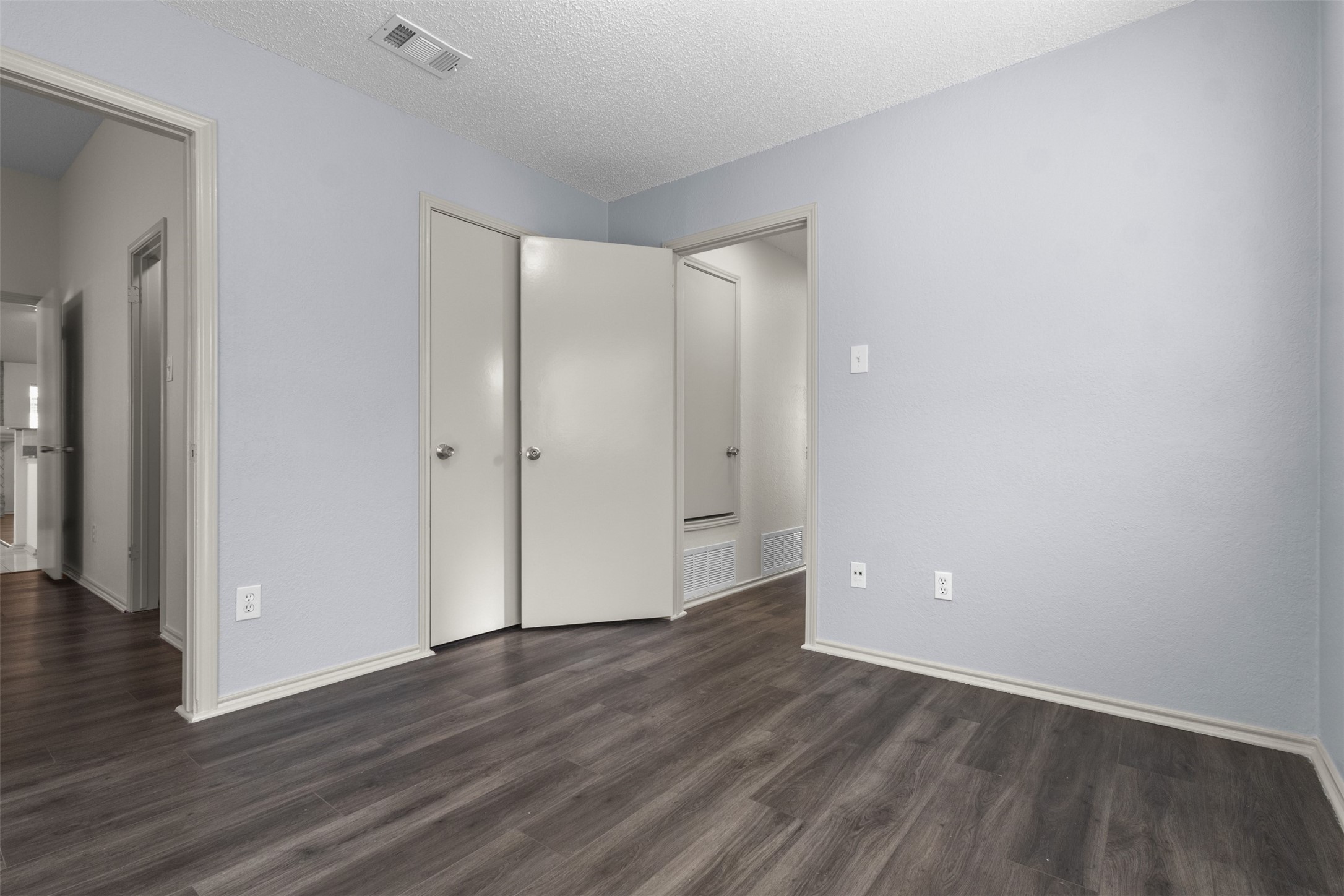 812 Bentle Street Cedar Hill TX 75104