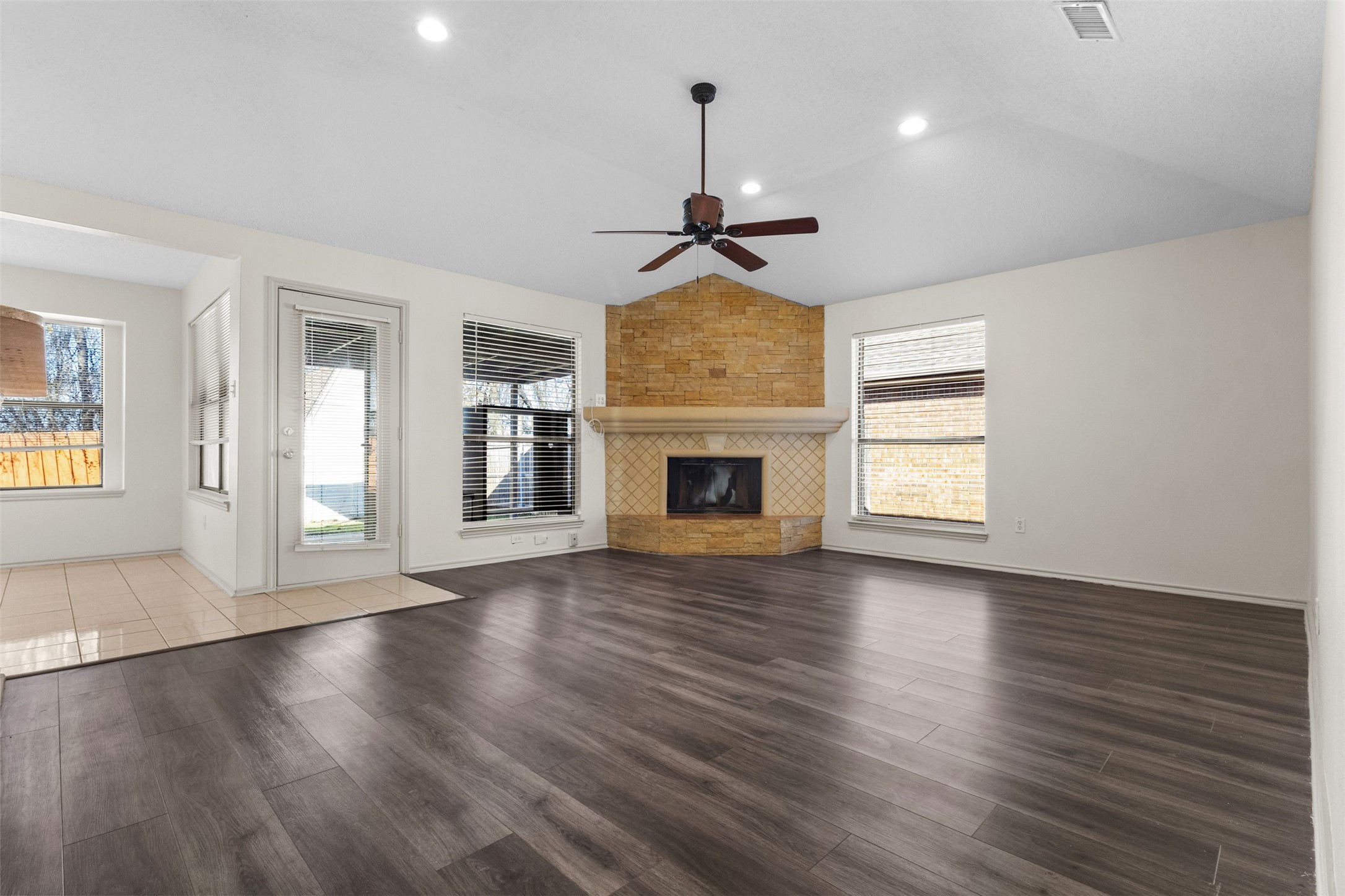 812 Bentle Street Cedar Hill TX 75104