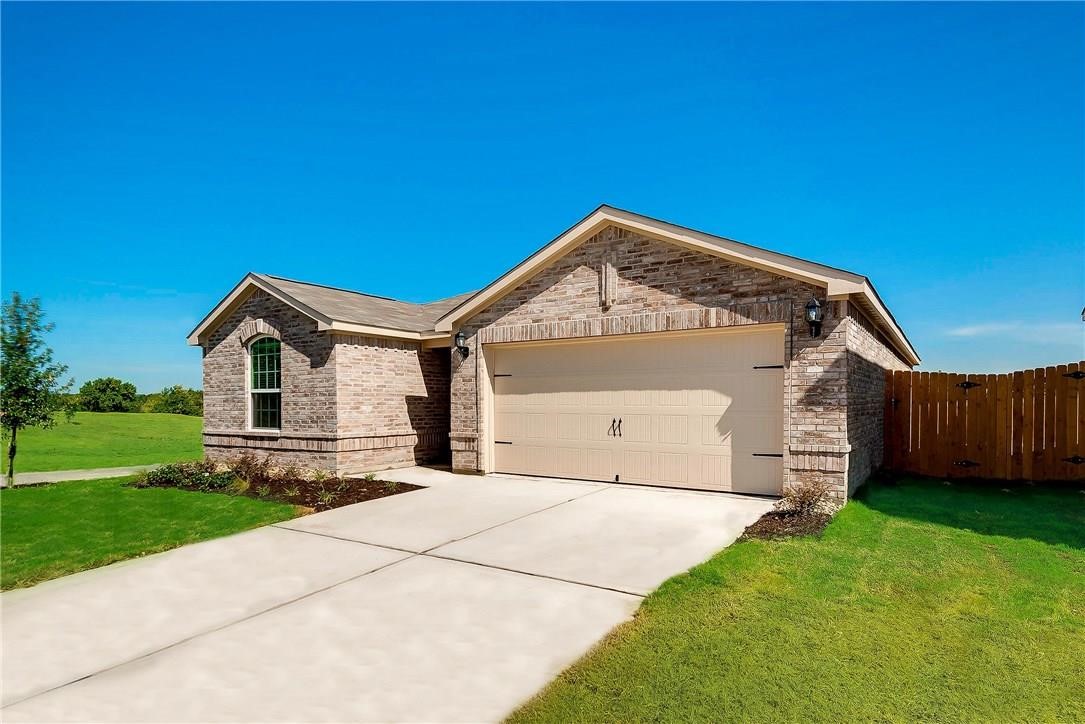 1810 Clegg Street Howe TX 75459