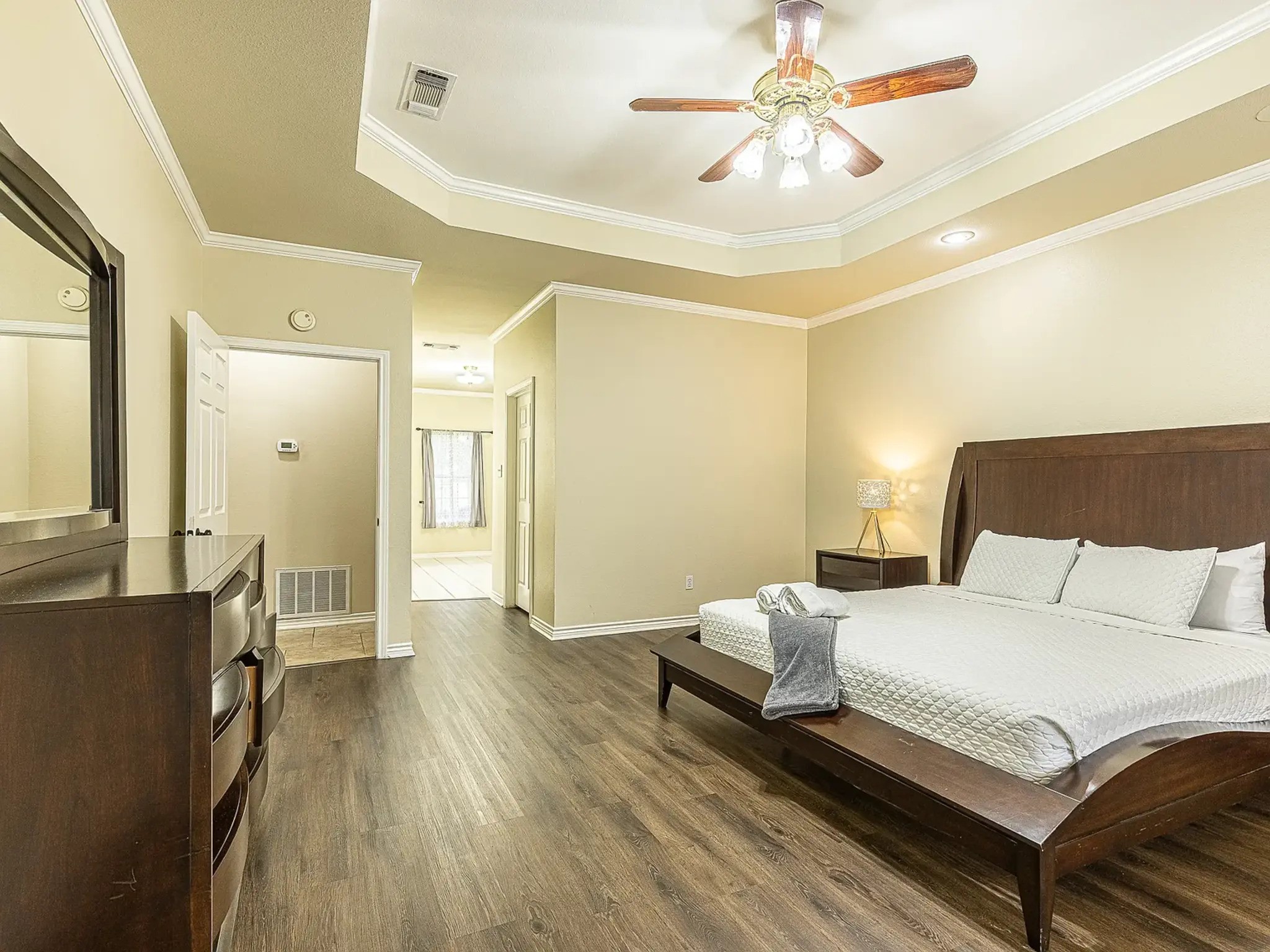1606 S Hyde Park Avenue Denison TX 75020