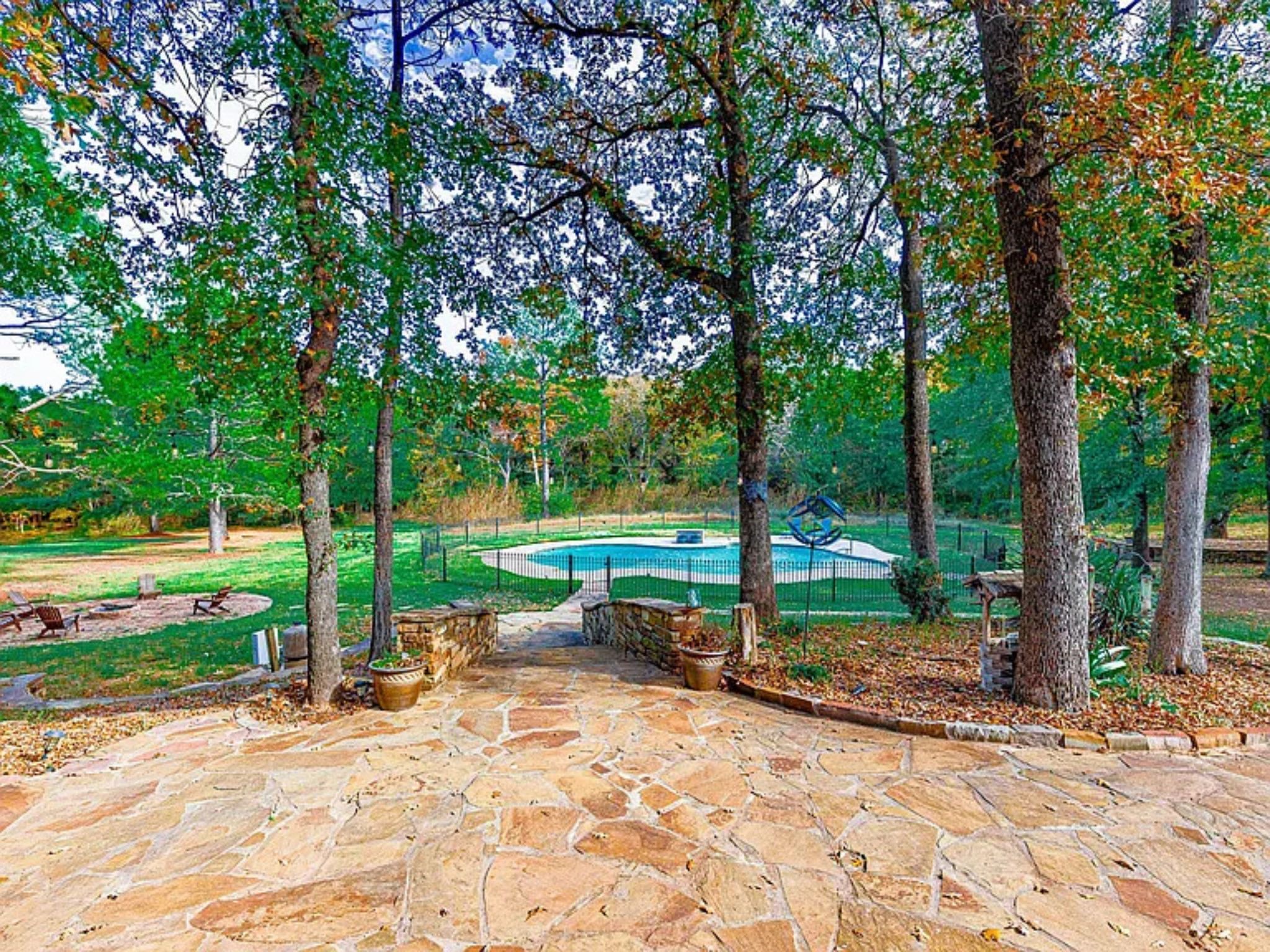 1606 S Hyde Park Avenue Denison TX 75020
