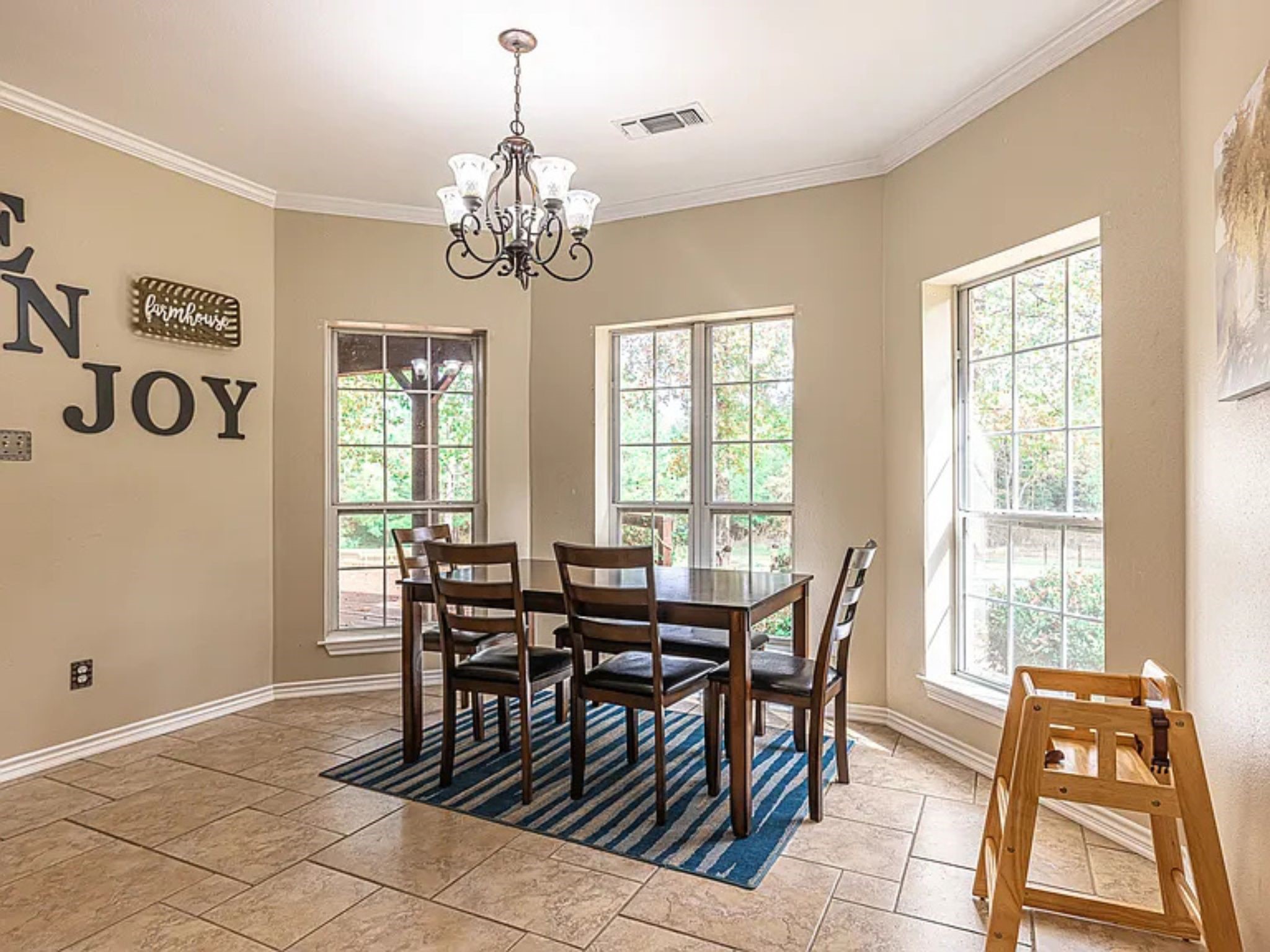 1606 S Hyde Park Avenue Denison TX 75020