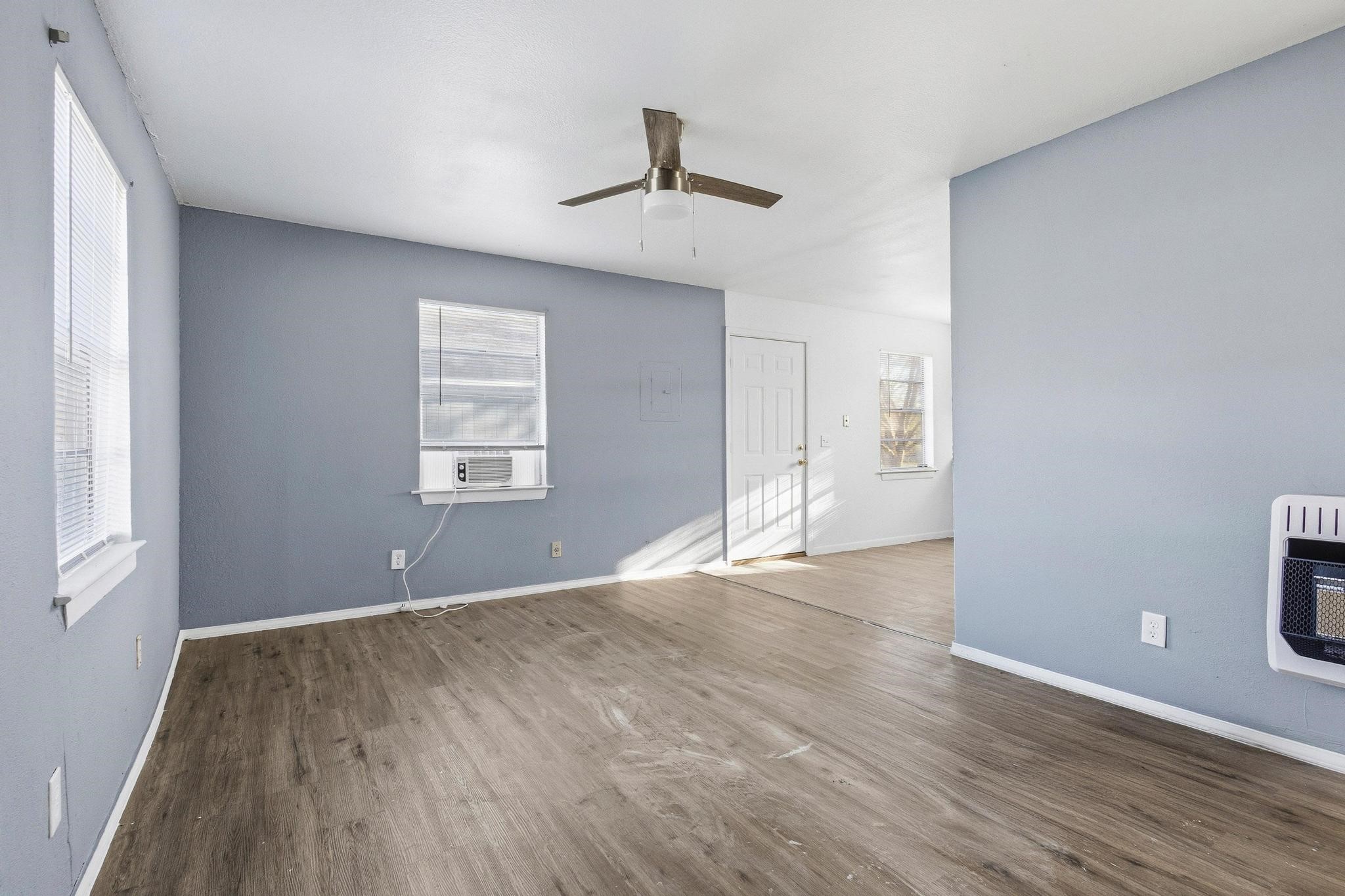 916 8th Street NW Paris TX 75460