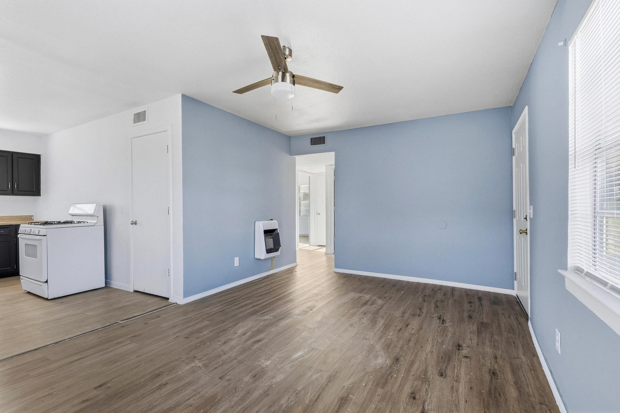 916 8th Street NW Paris TX 75460