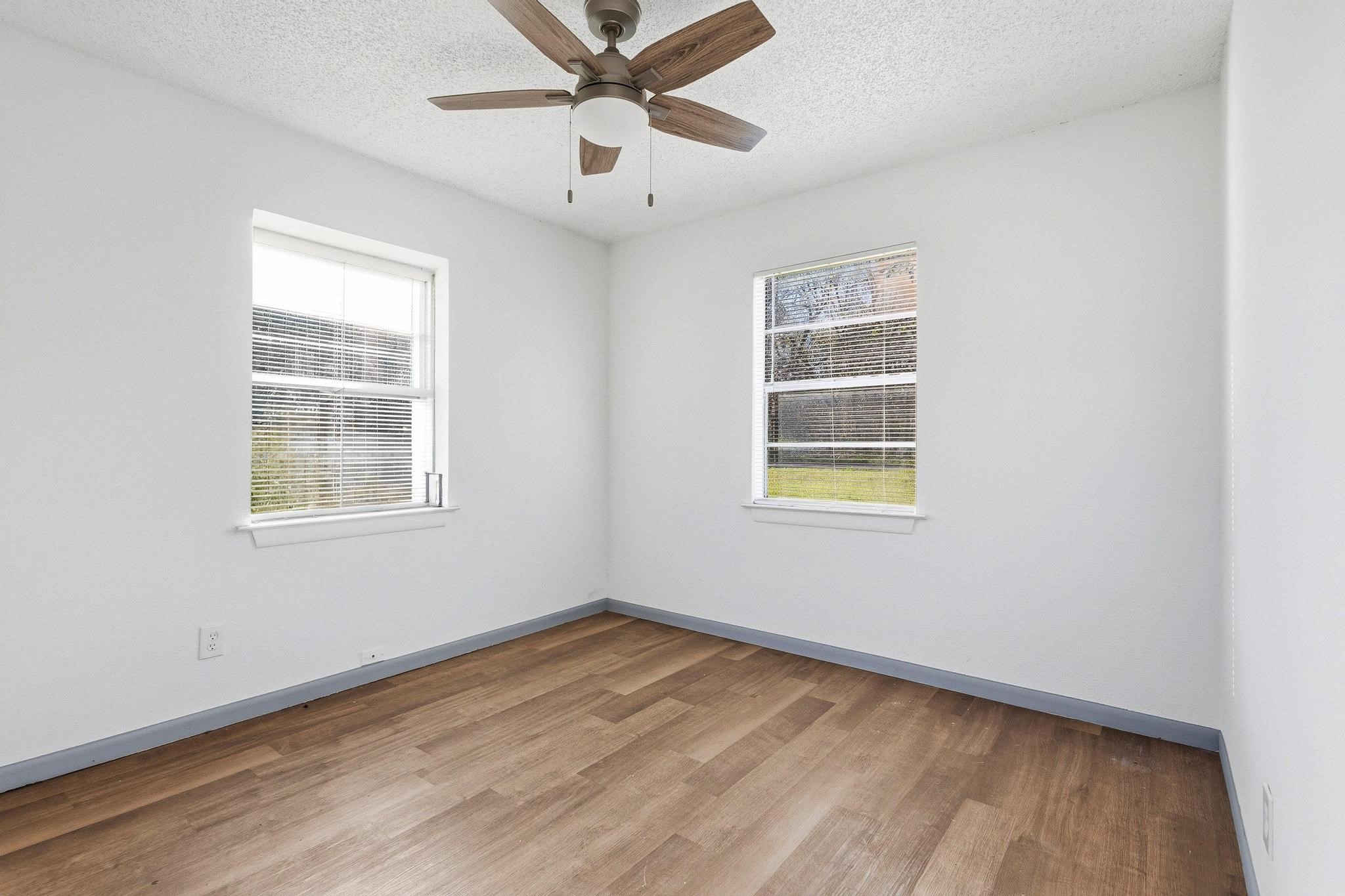 916 8th Street NW Paris TX 75460