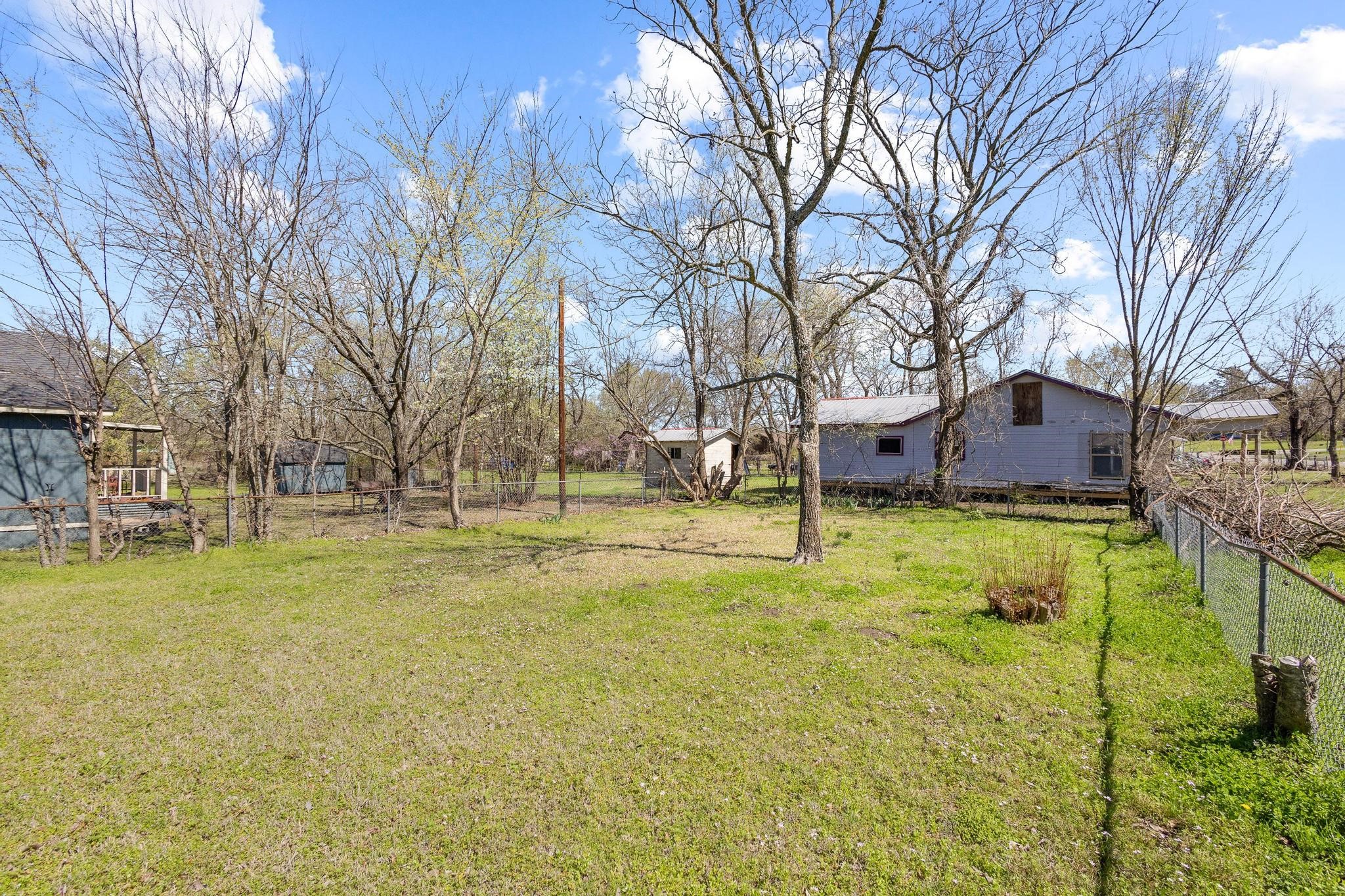 916 8th Street NW Paris TX 75460