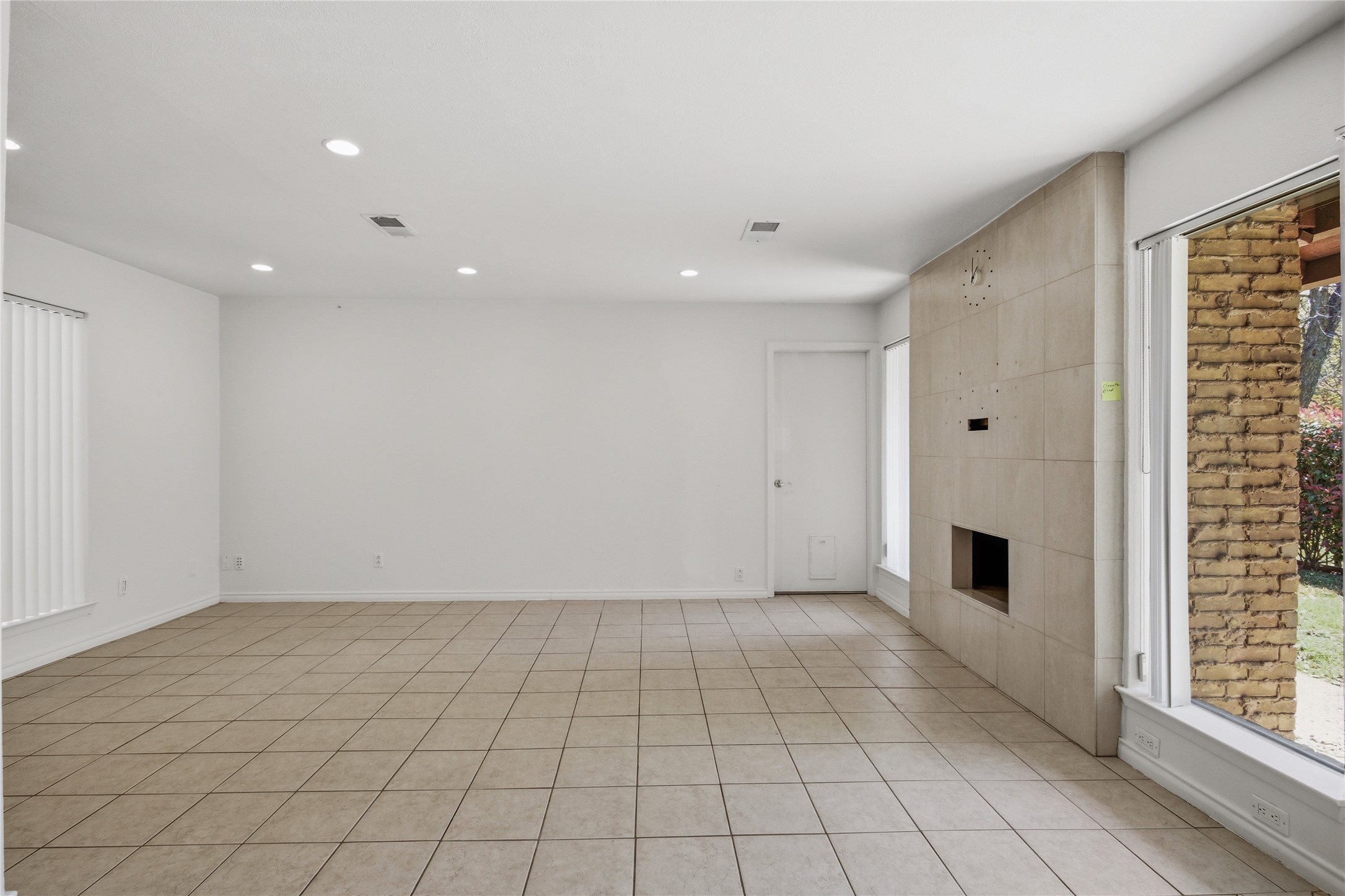 15721 Mapleview Circle Dallas TX 75248