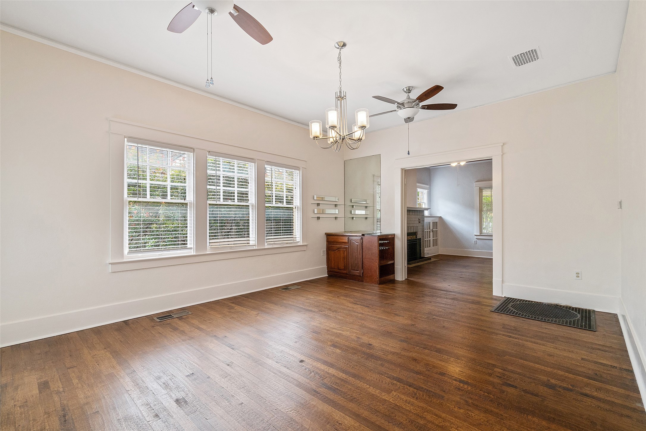 4313 Avondale Avenue Dallas TX 75219