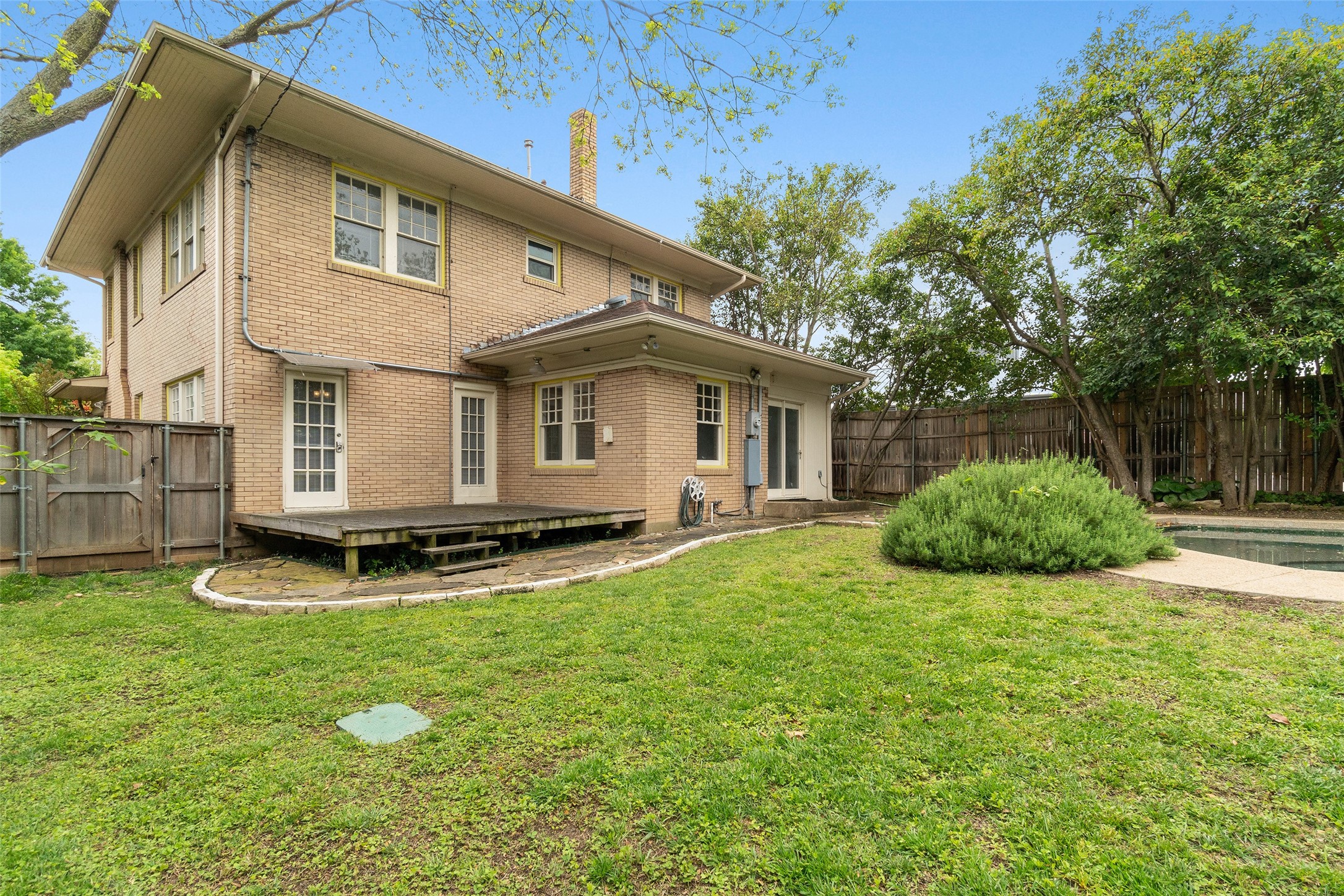 4313 Avondale Avenue Dallas TX 75219