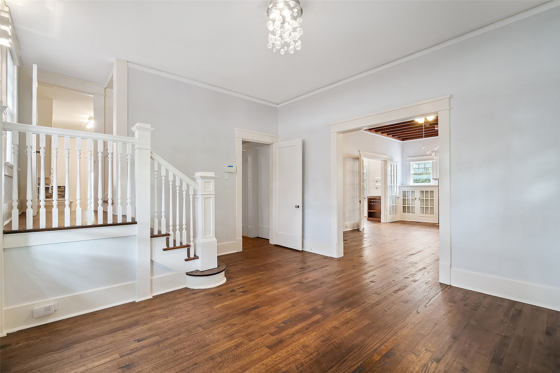 4313 Avondale Avenue Dallas TX 75219