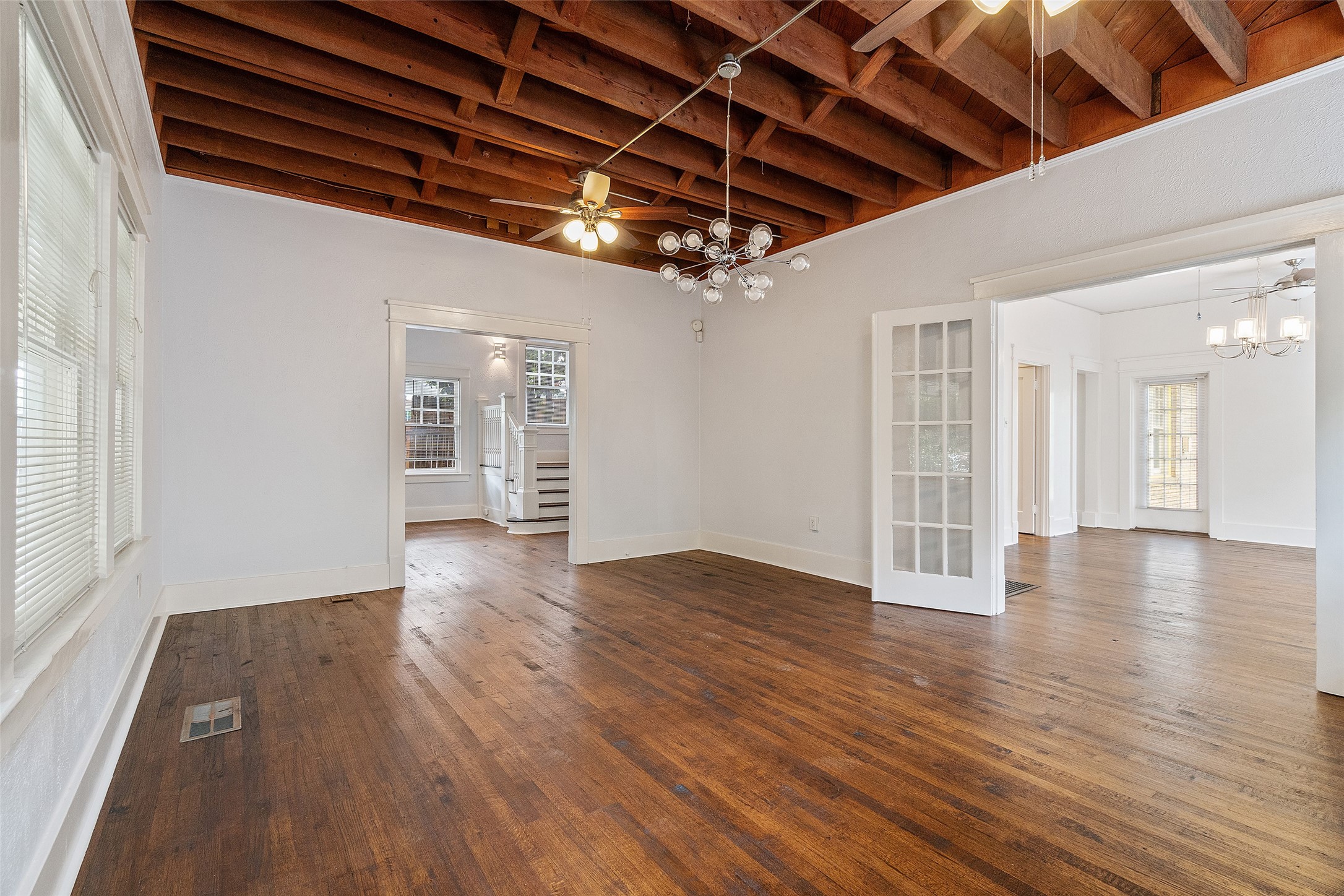 4313 Avondale Avenue Dallas TX 75219
