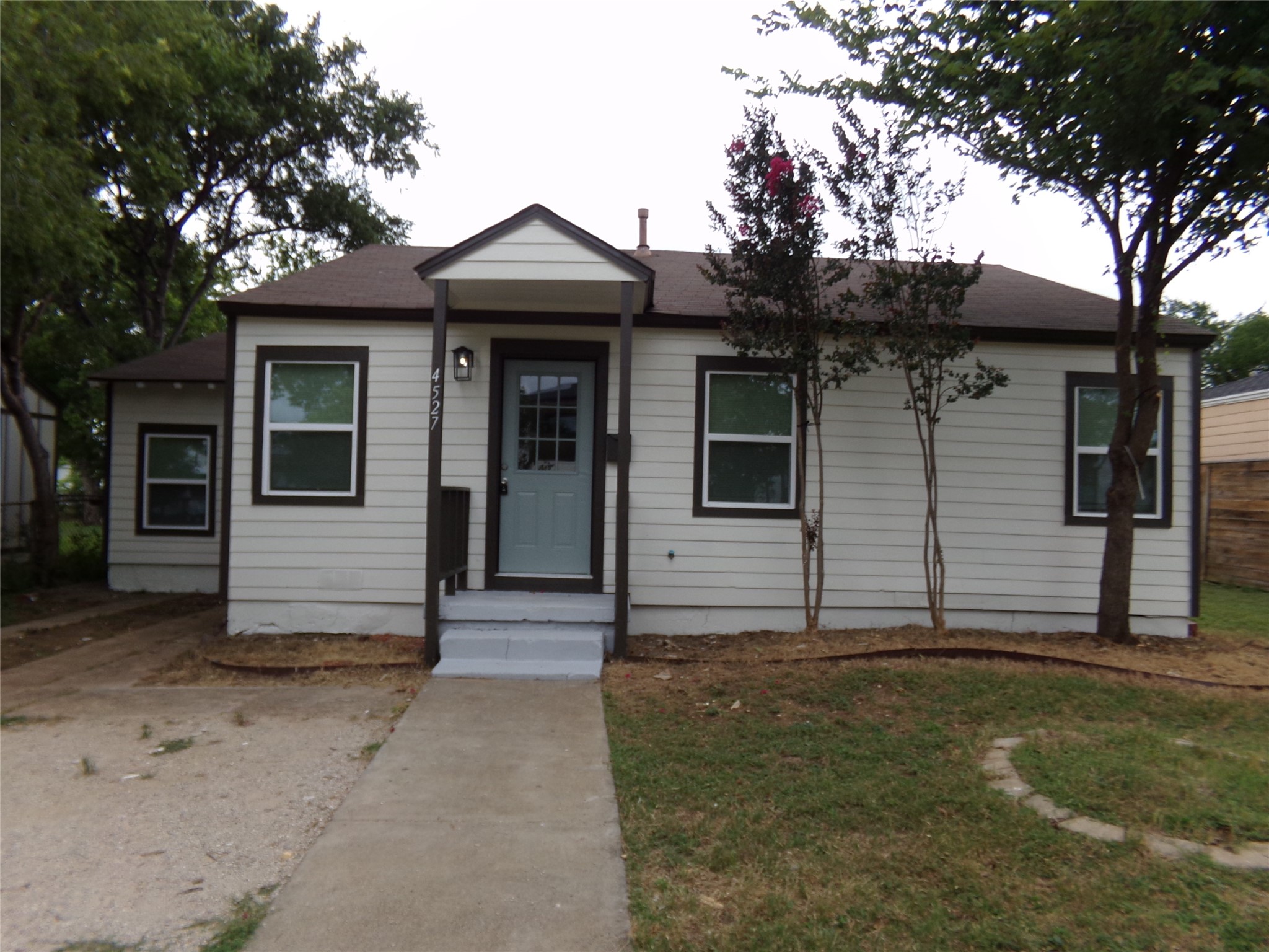 4527 Stigall Drive Dallas TX 75209