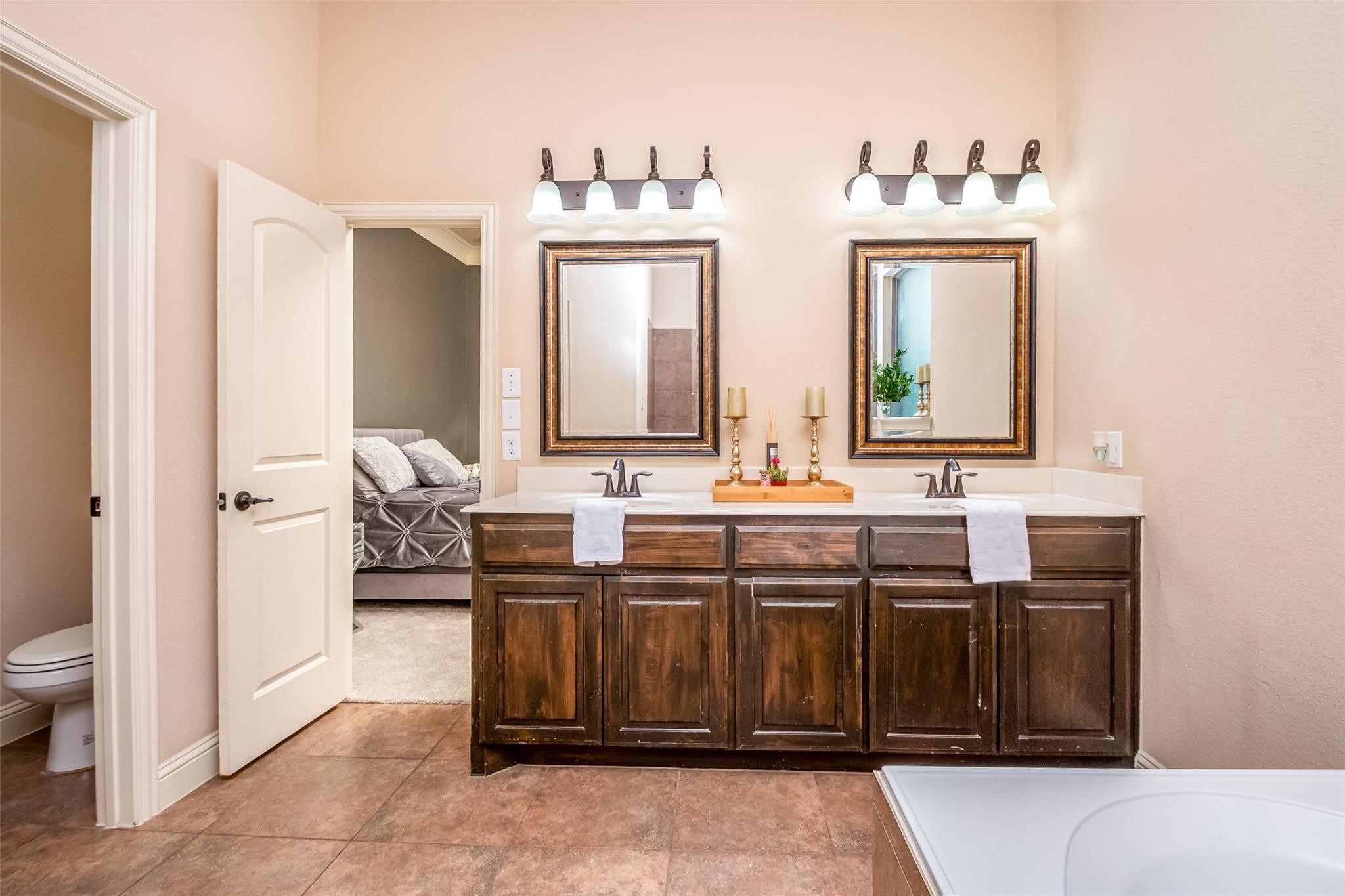 8436 Town Walk Drive North Richland Hills TX 76182