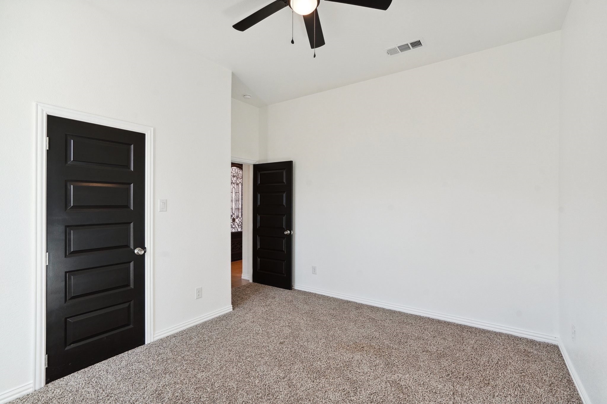 2114 Spikes Street Grand Prairie TX 75051