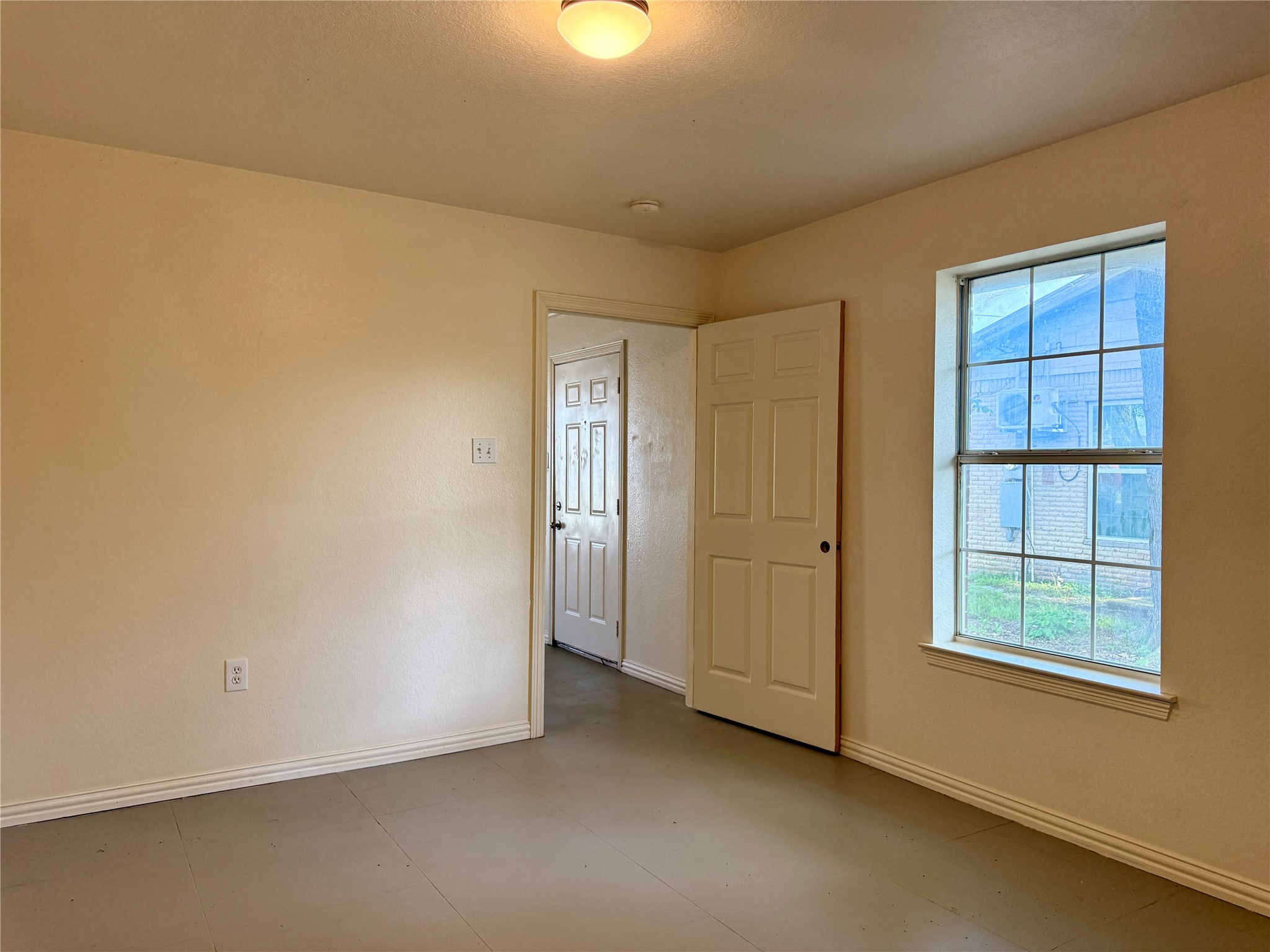 218 N 6th Street Wills Point TX 75169