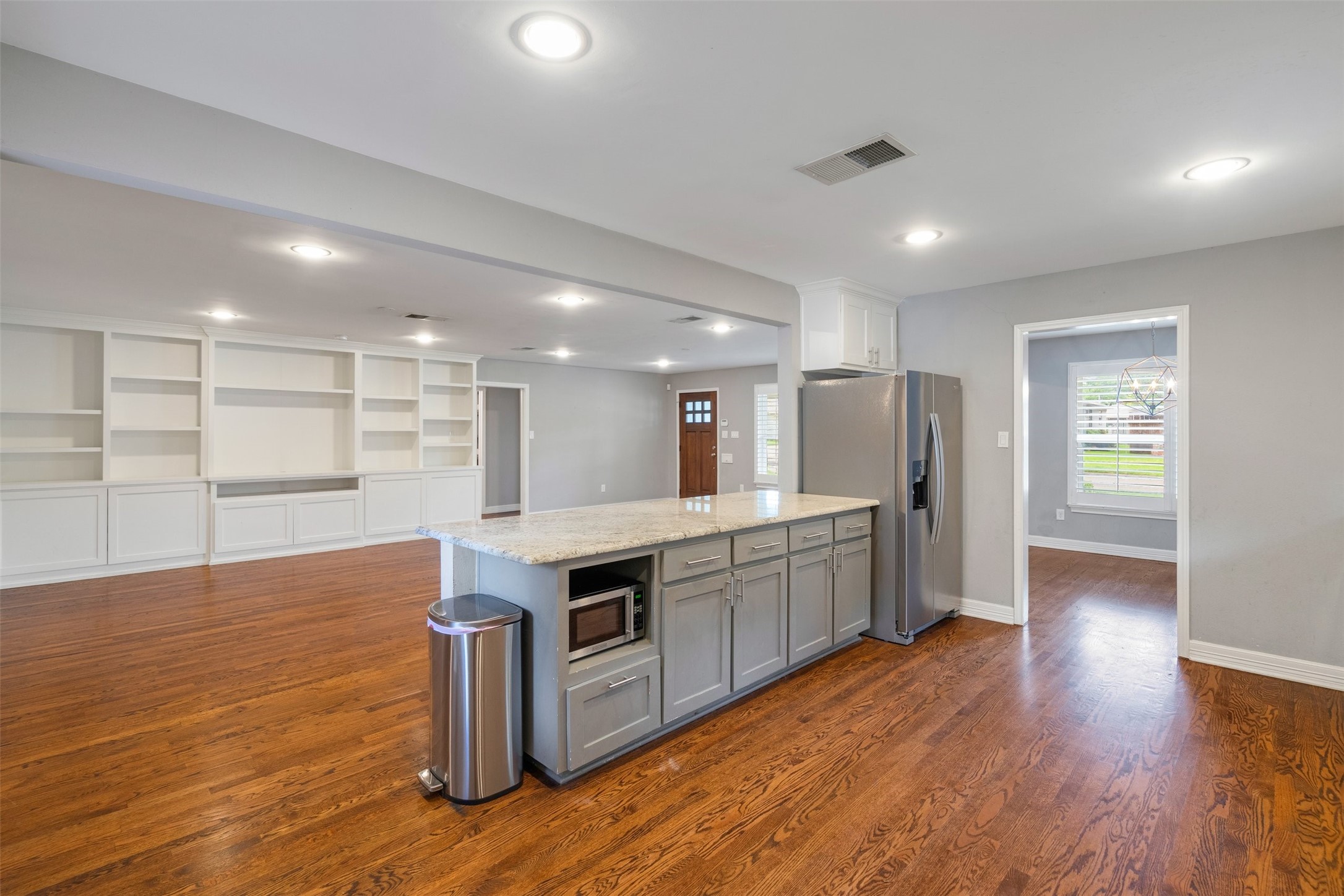 4628 Surf Drive Dallas TX 75214