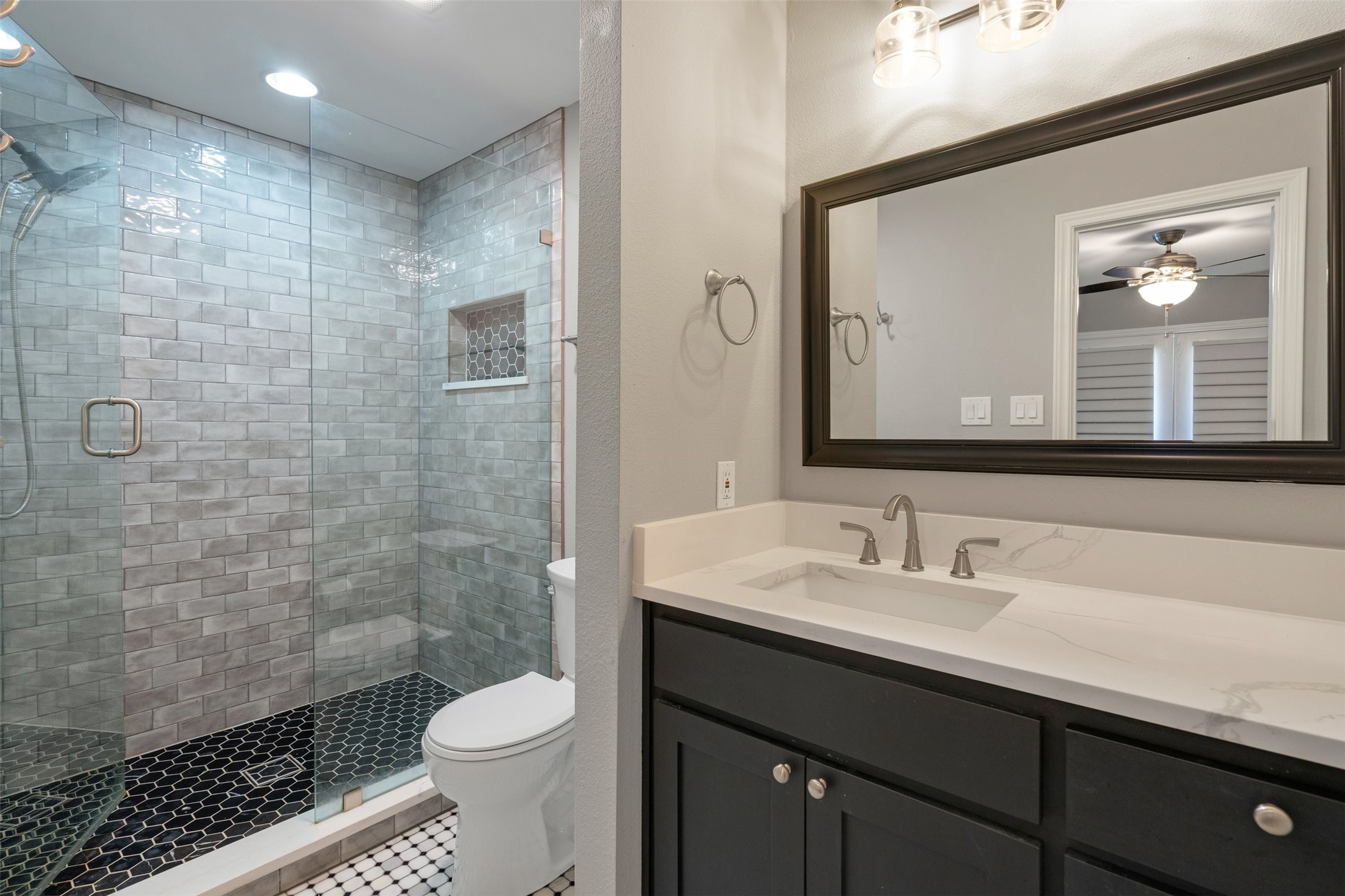 4628 Surf Drive Dallas TX 75214