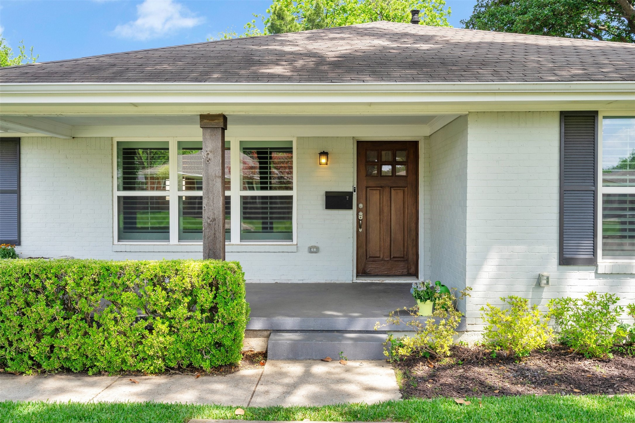 4628 Surf Drive Dallas TX 75214
