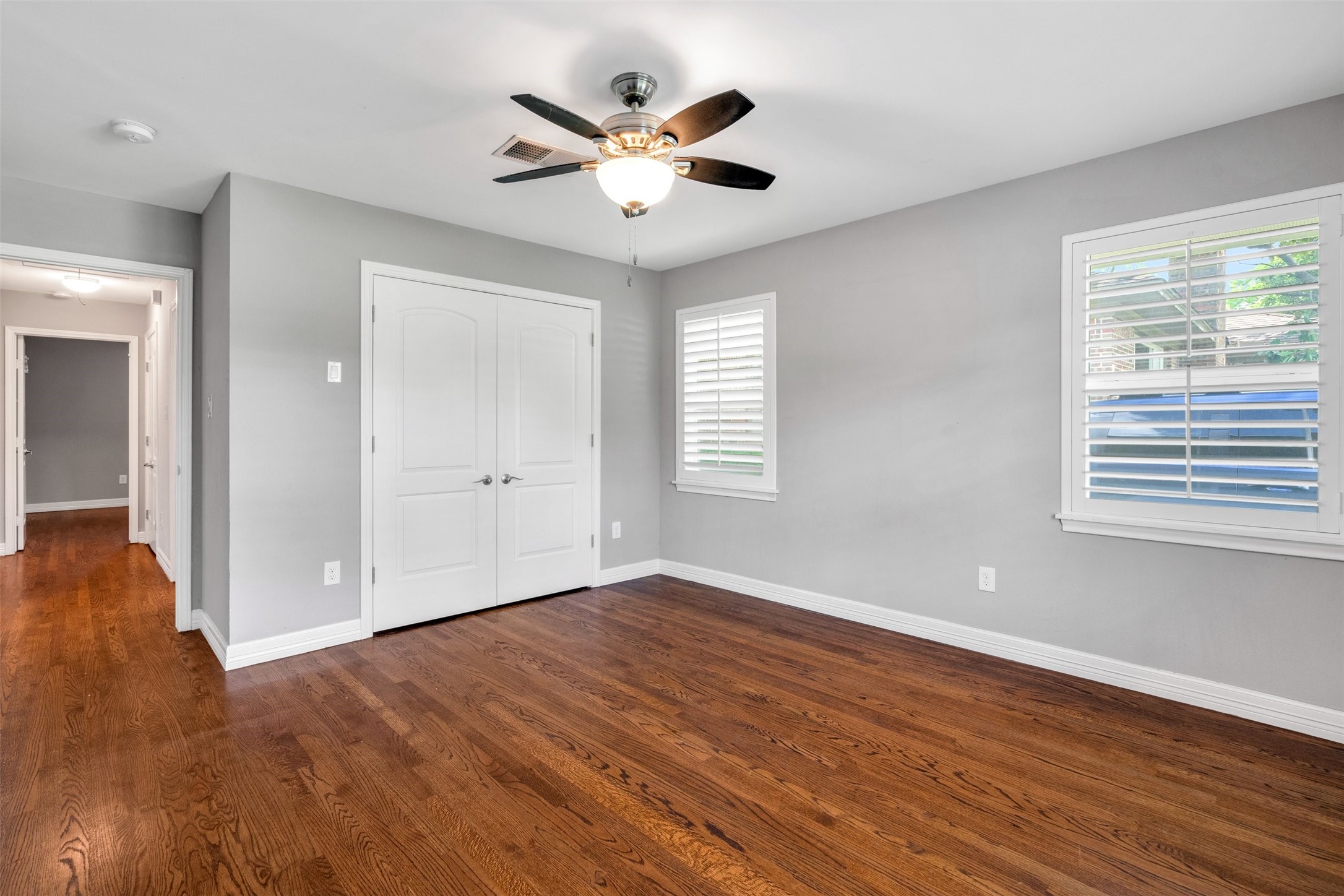4628 Surf Drive Dallas TX 75214