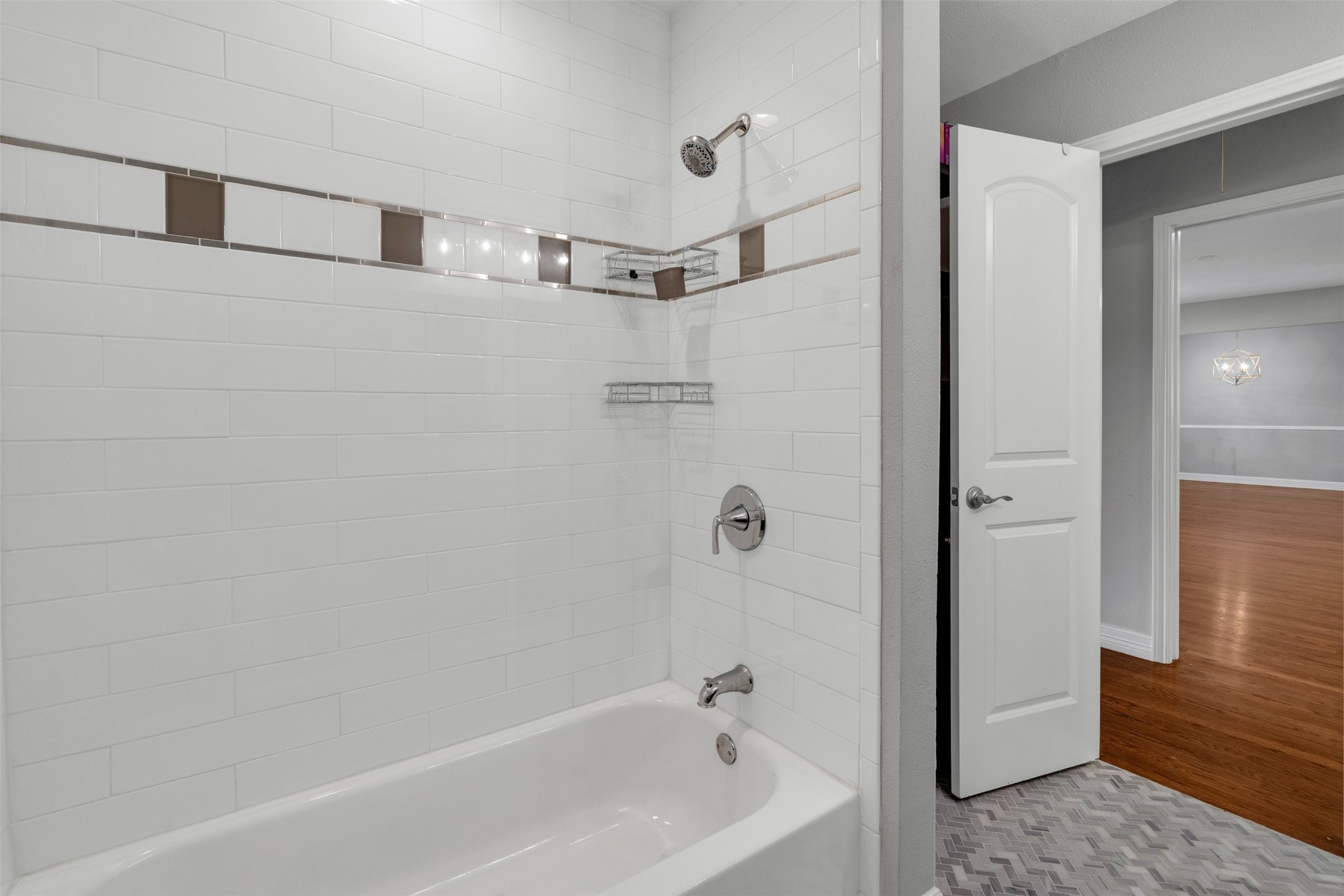 4628 Surf Drive Dallas TX 75214