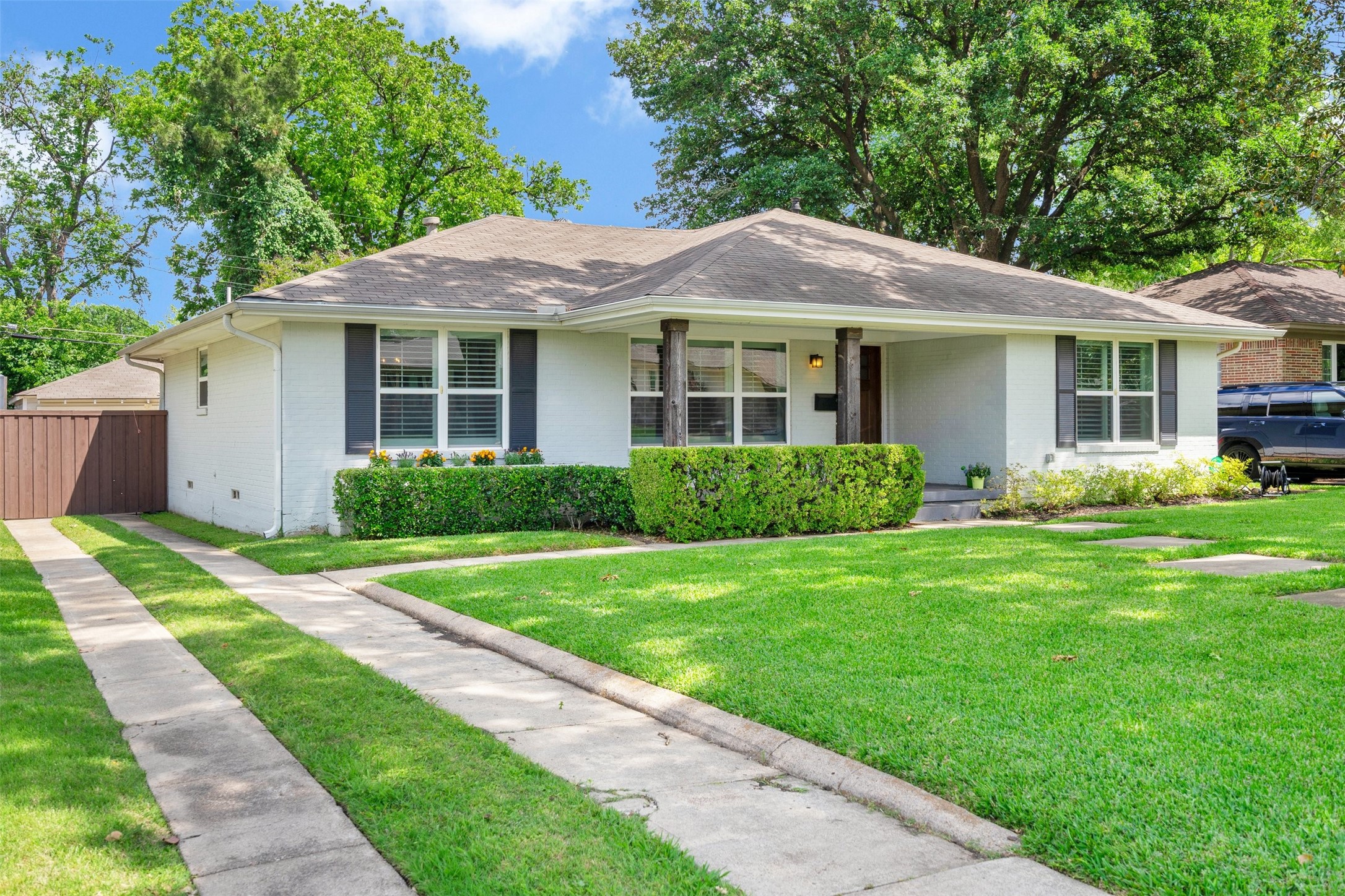 4628 Surf Drive Dallas TX 75214