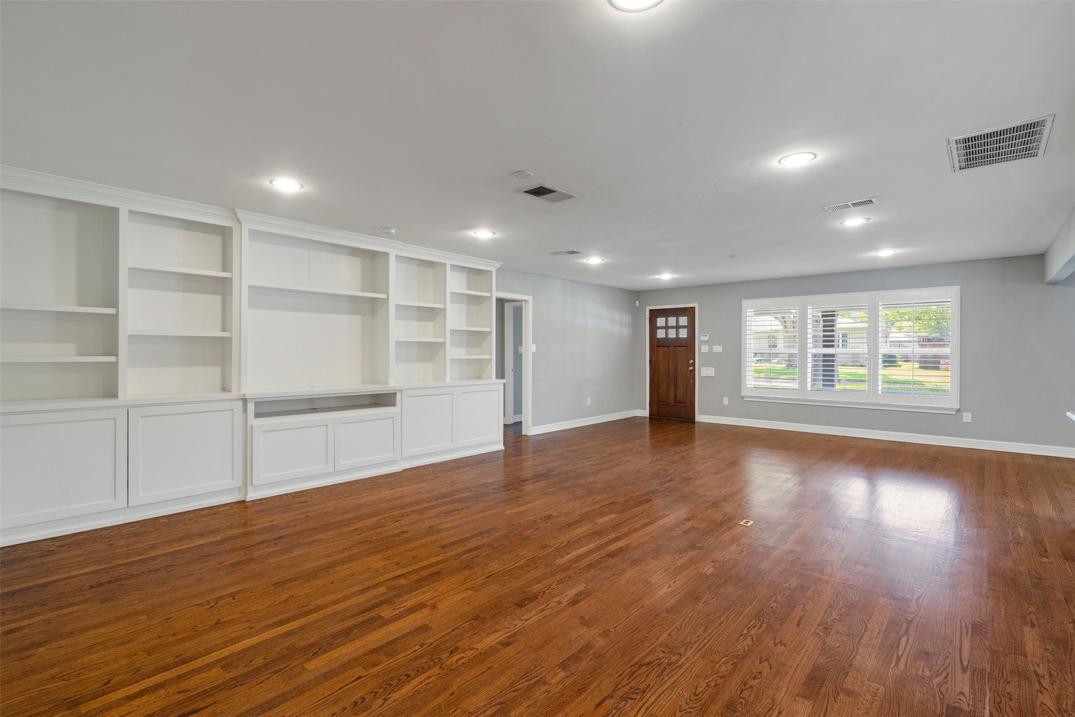 4628 Surf Drive Dallas TX 75214