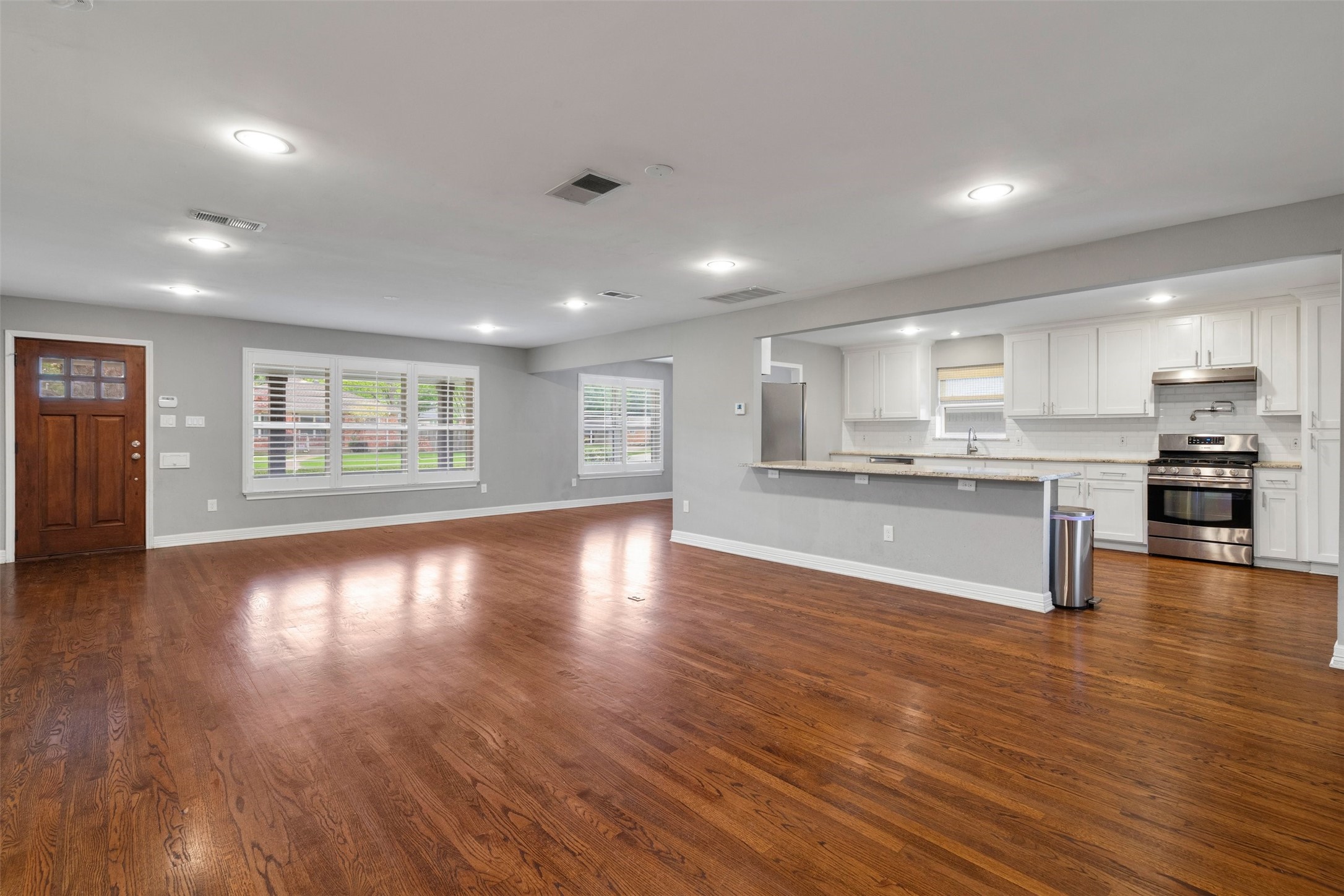 4628 Surf Drive Dallas TX 75214