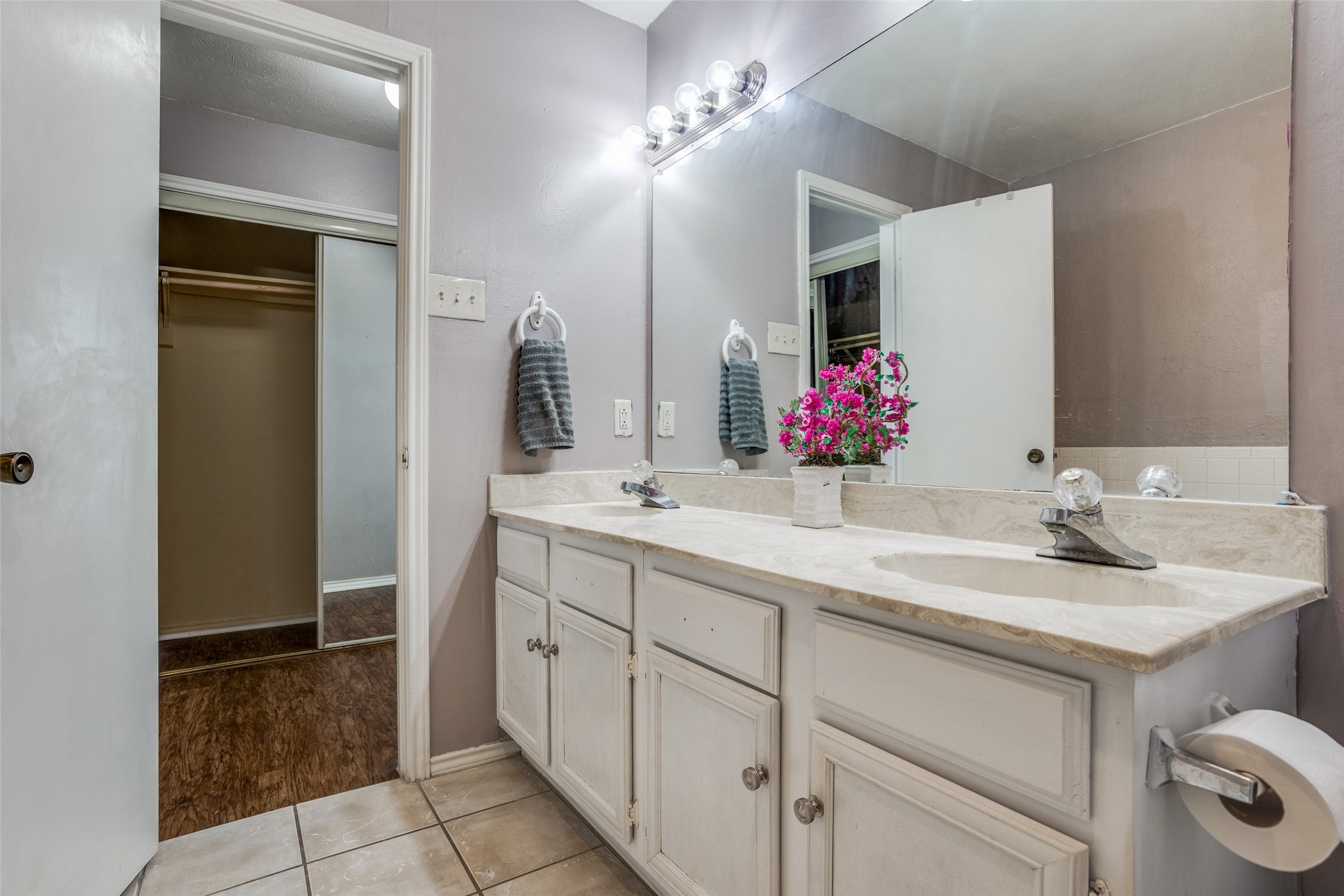 5913 Lake Hubbard Parkway Garland TX 75043