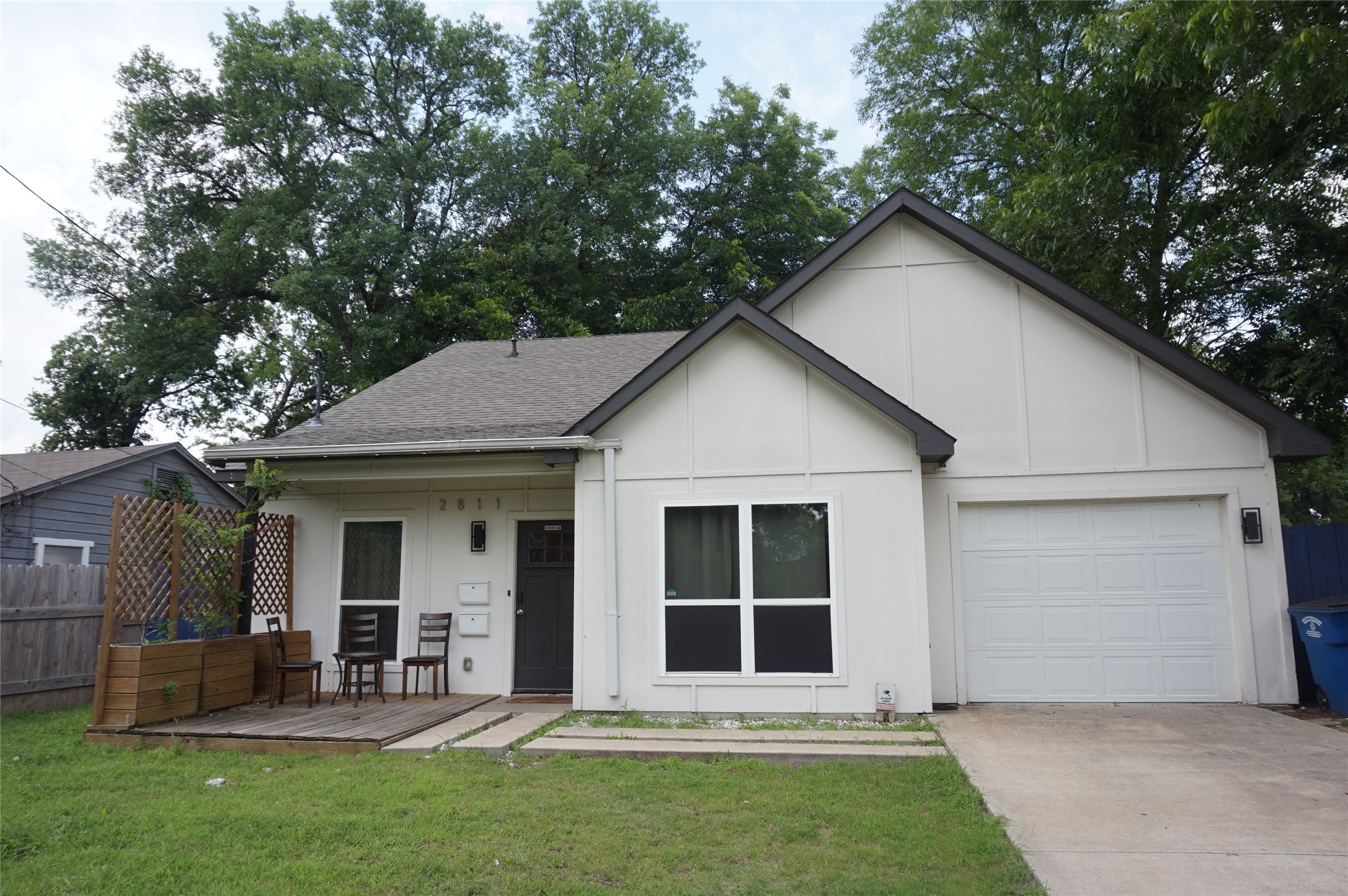 2811 Morning Avenue Dallas TX 75210