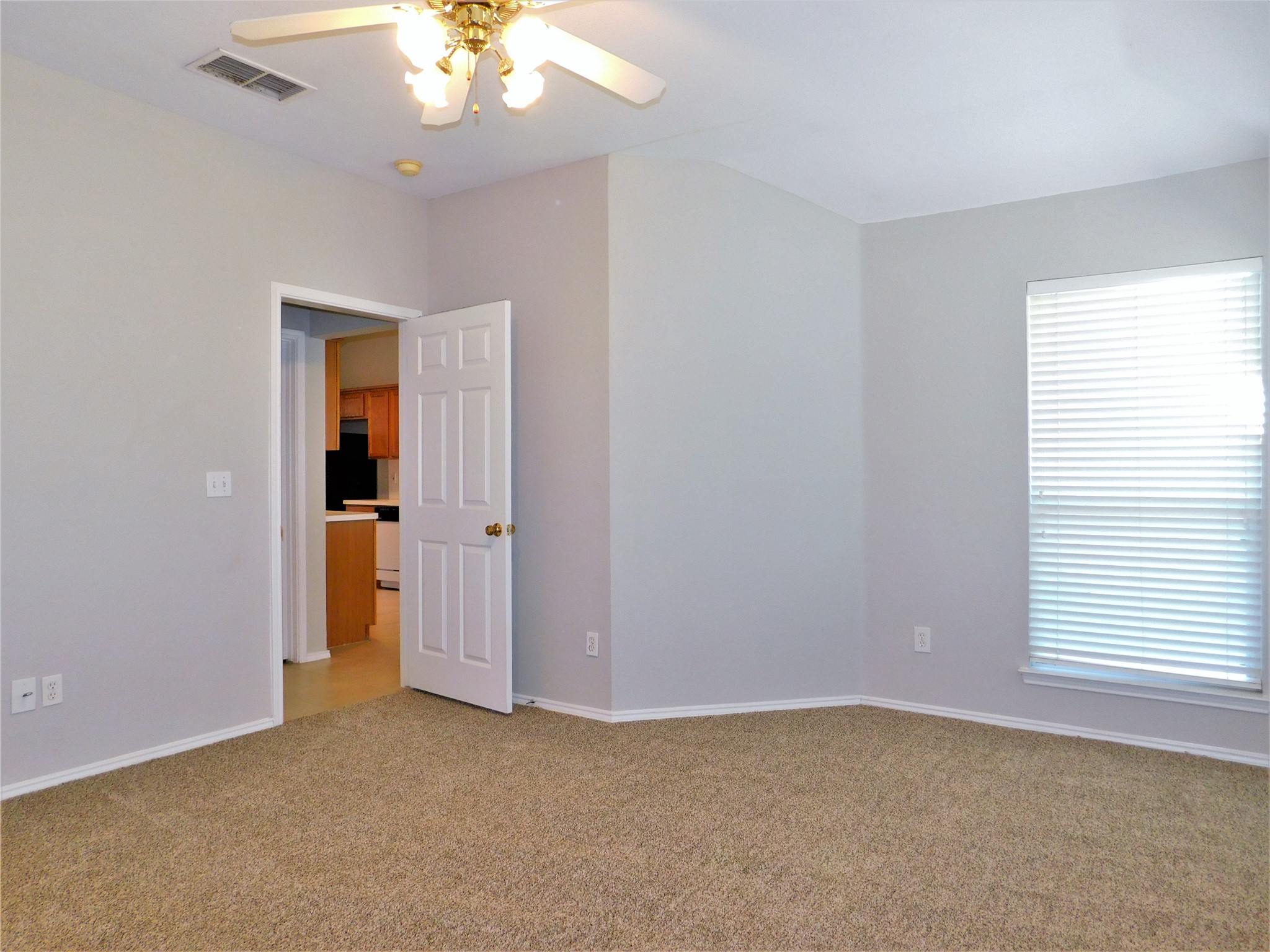 3721 Calvert Lane Denton TX 76208