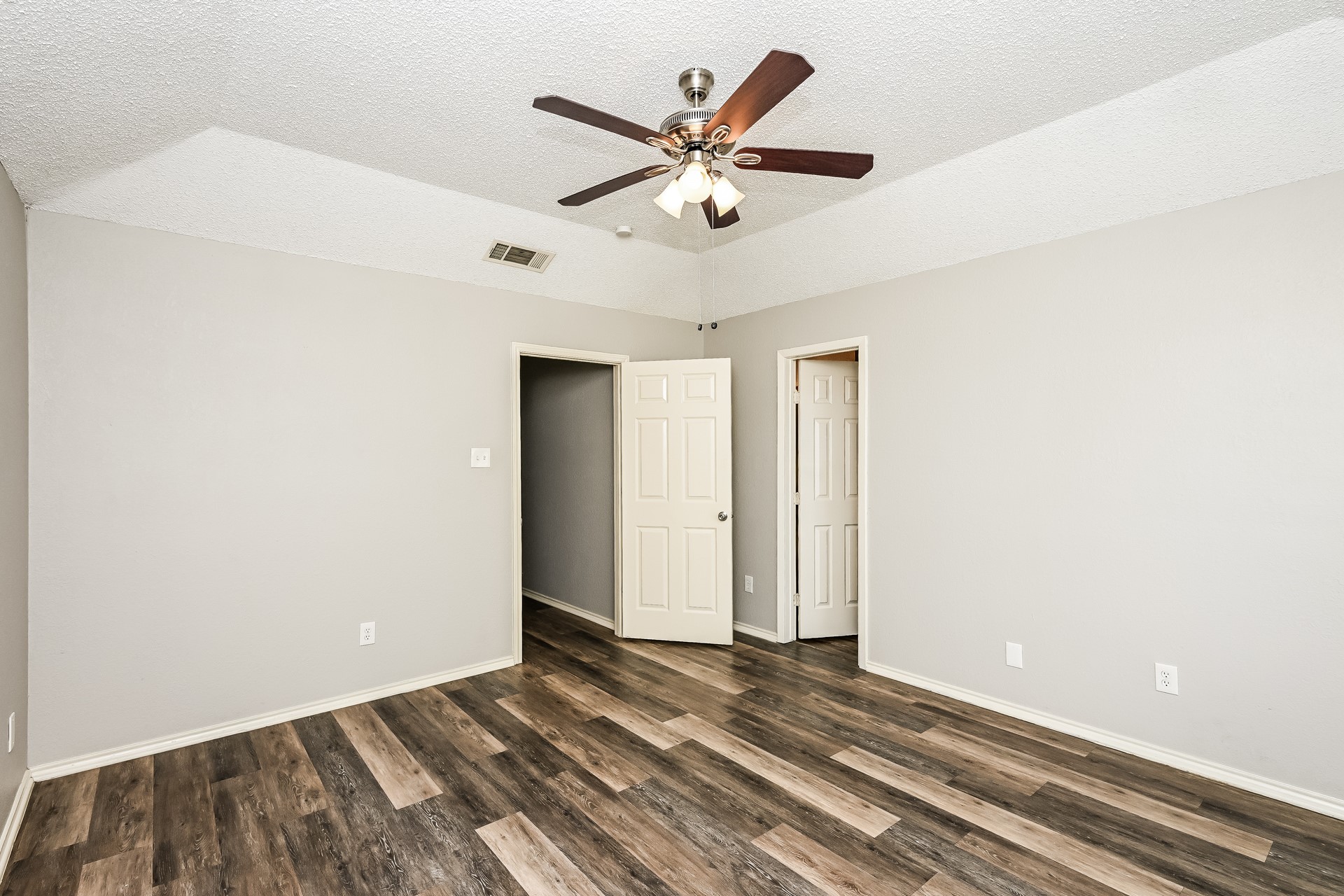 5 Hastings Court Mansfield TX 76063