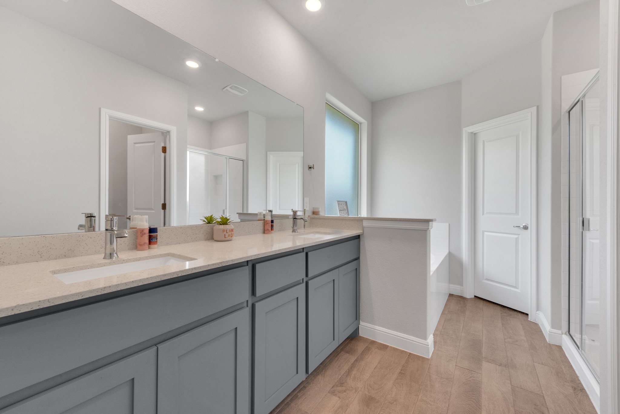 300 Clayton Street Glenn Heights TX 75154