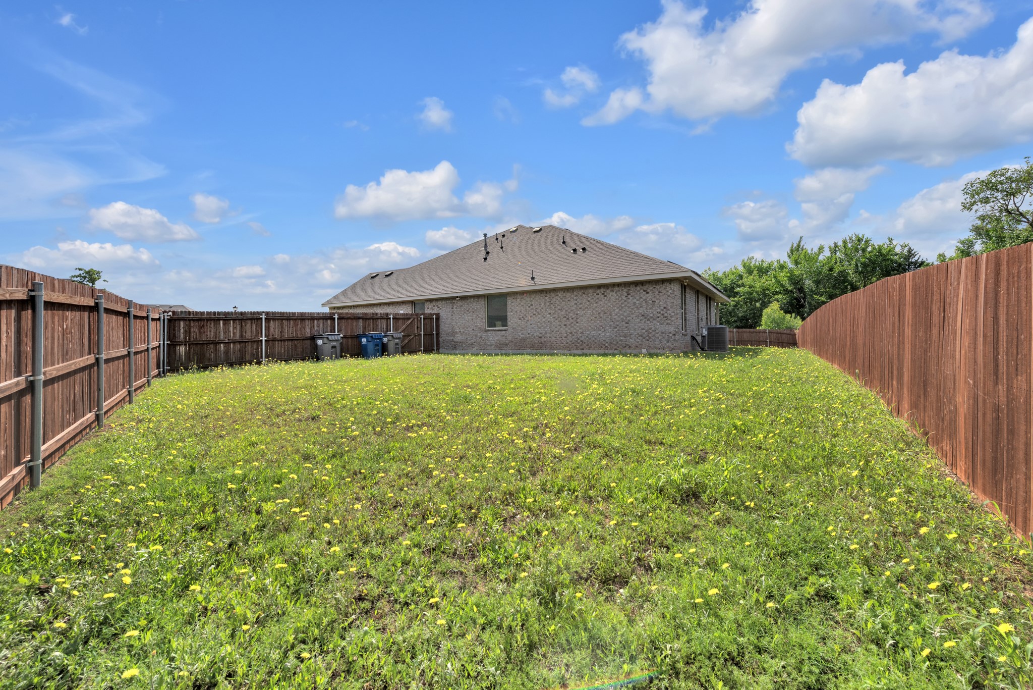 300 Clayton Street Glenn Heights TX 75154