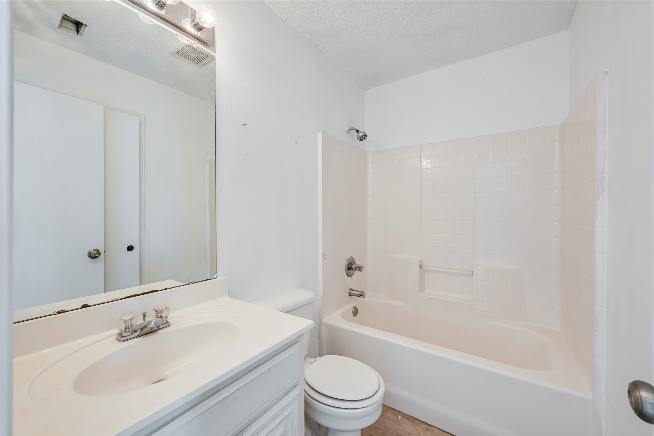809 Elbe Drive Arlington TX 76001